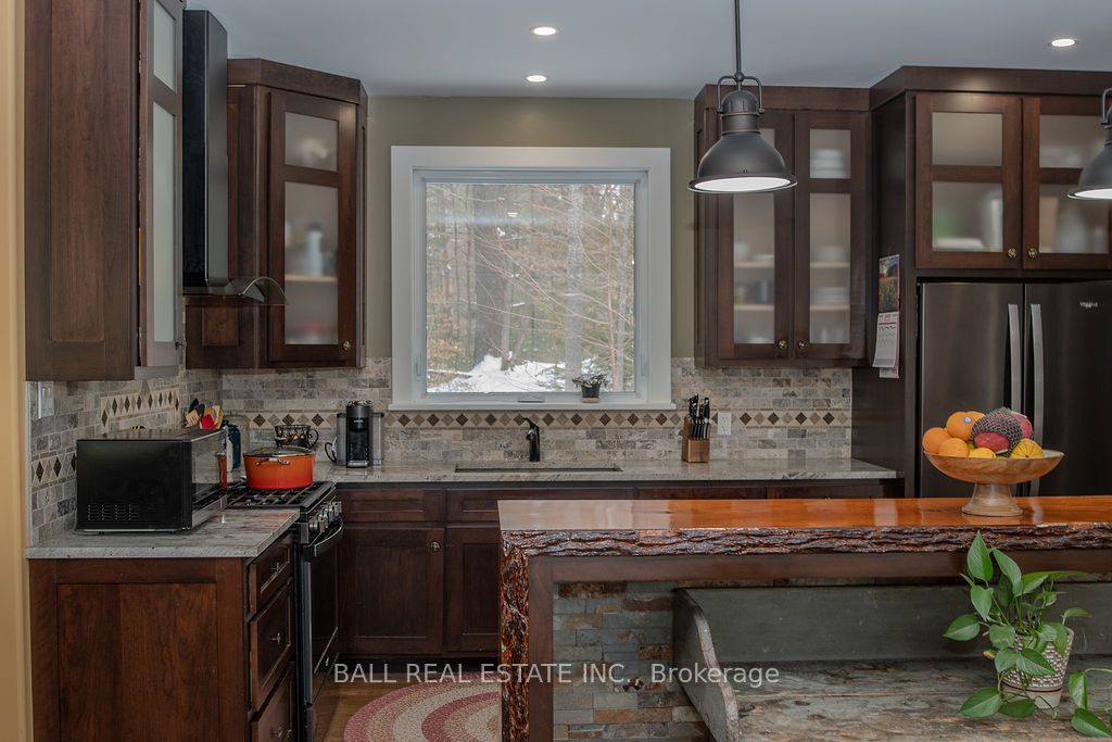 1956 Smith Road Property Photo 2