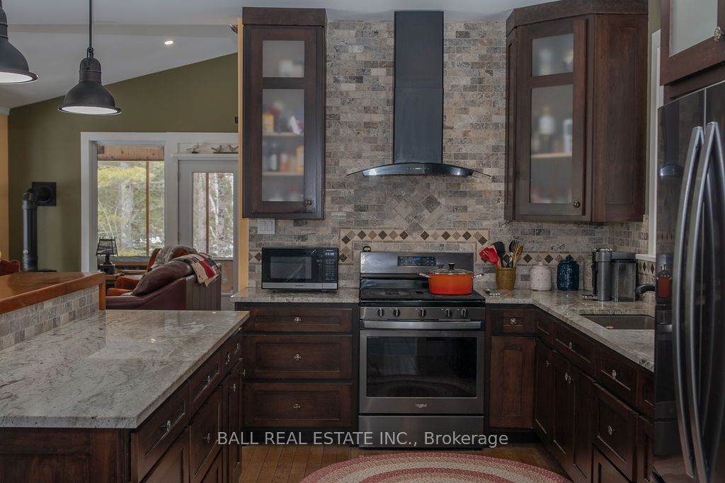 1956 Smith Road Property Photo 3