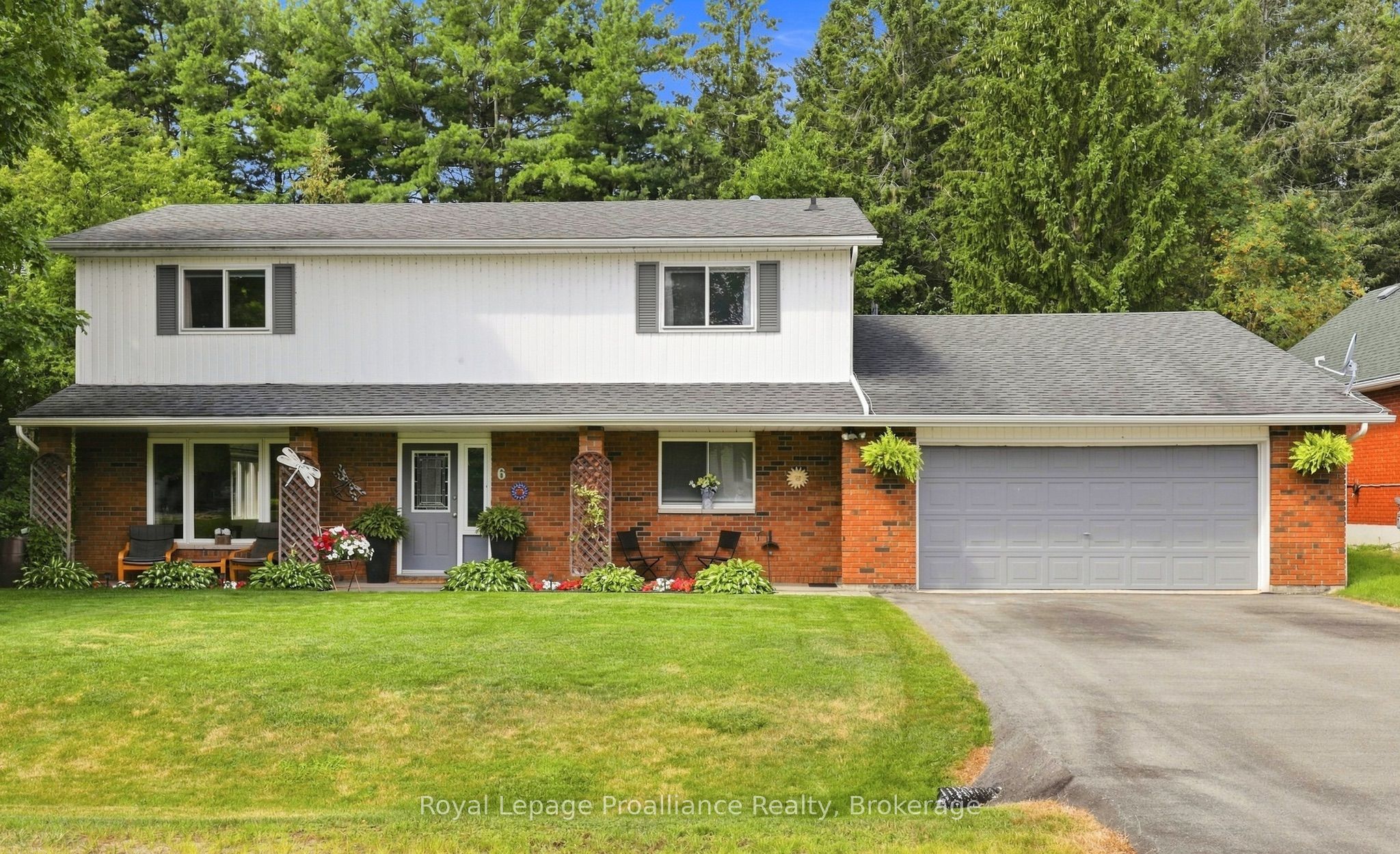 6 Mohawk Avenue Property Photo 1