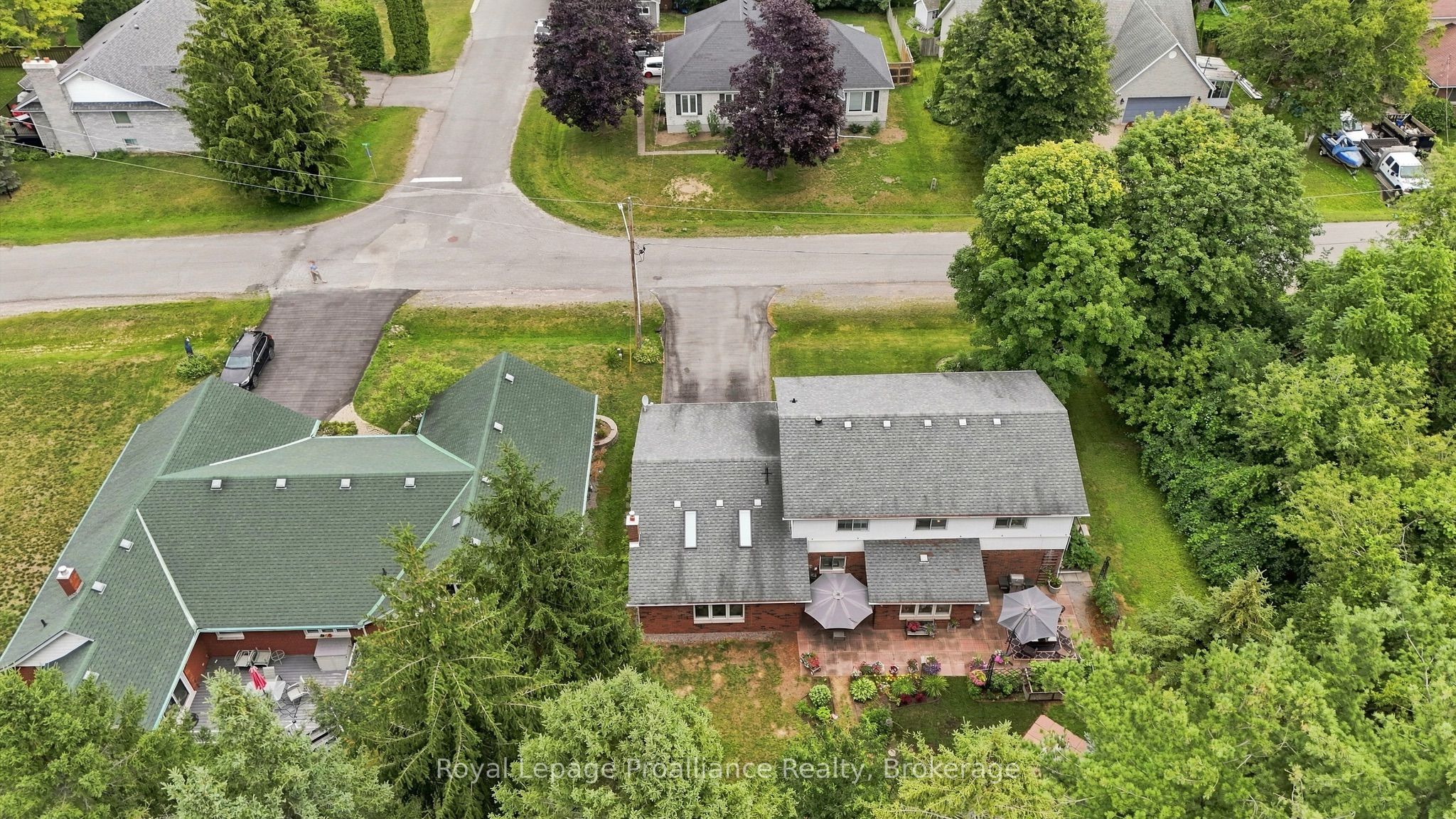 6 Mohawk Avenue Property Photo 4