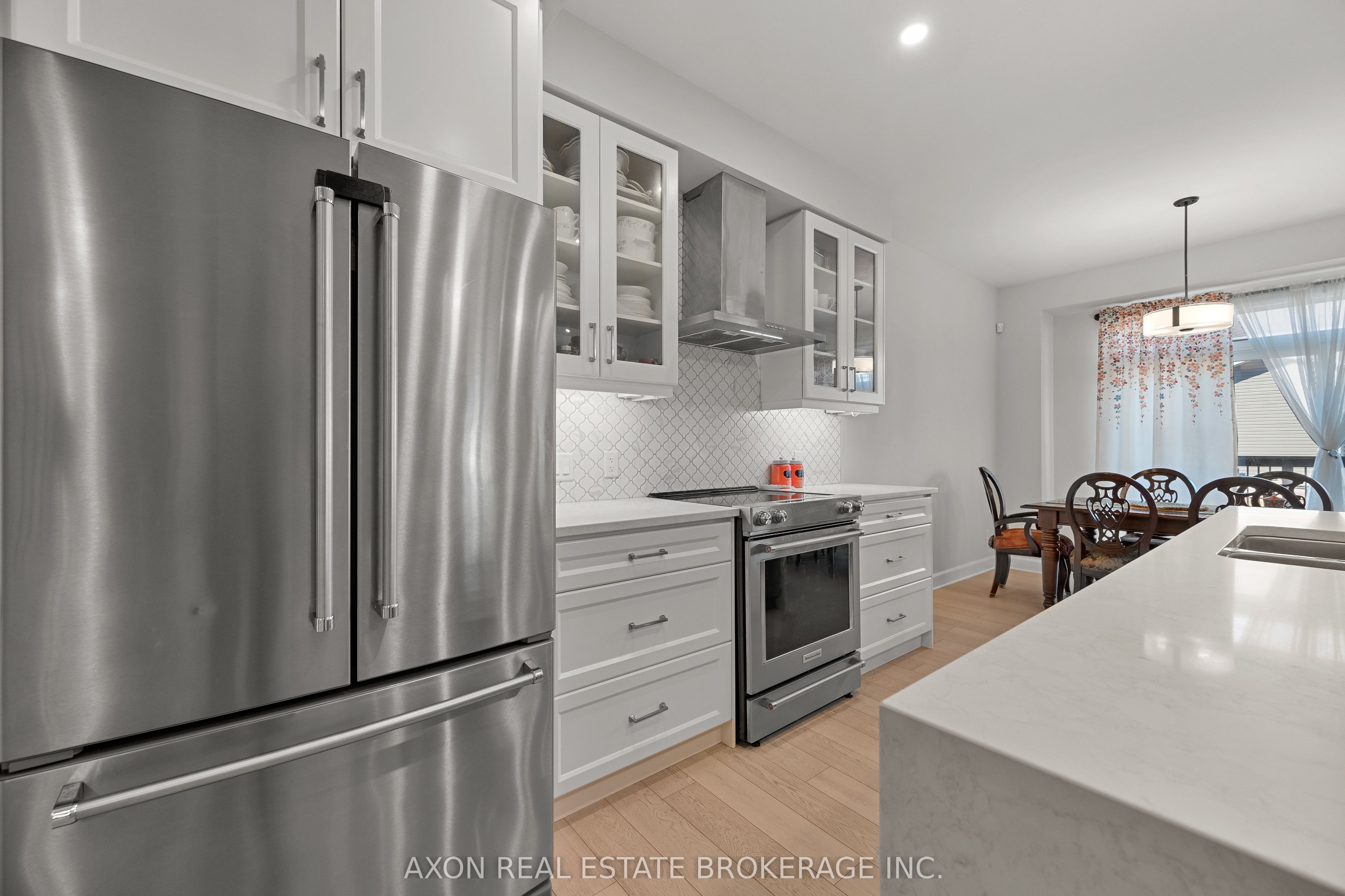 1371 Andersen Drive Property Photo 14