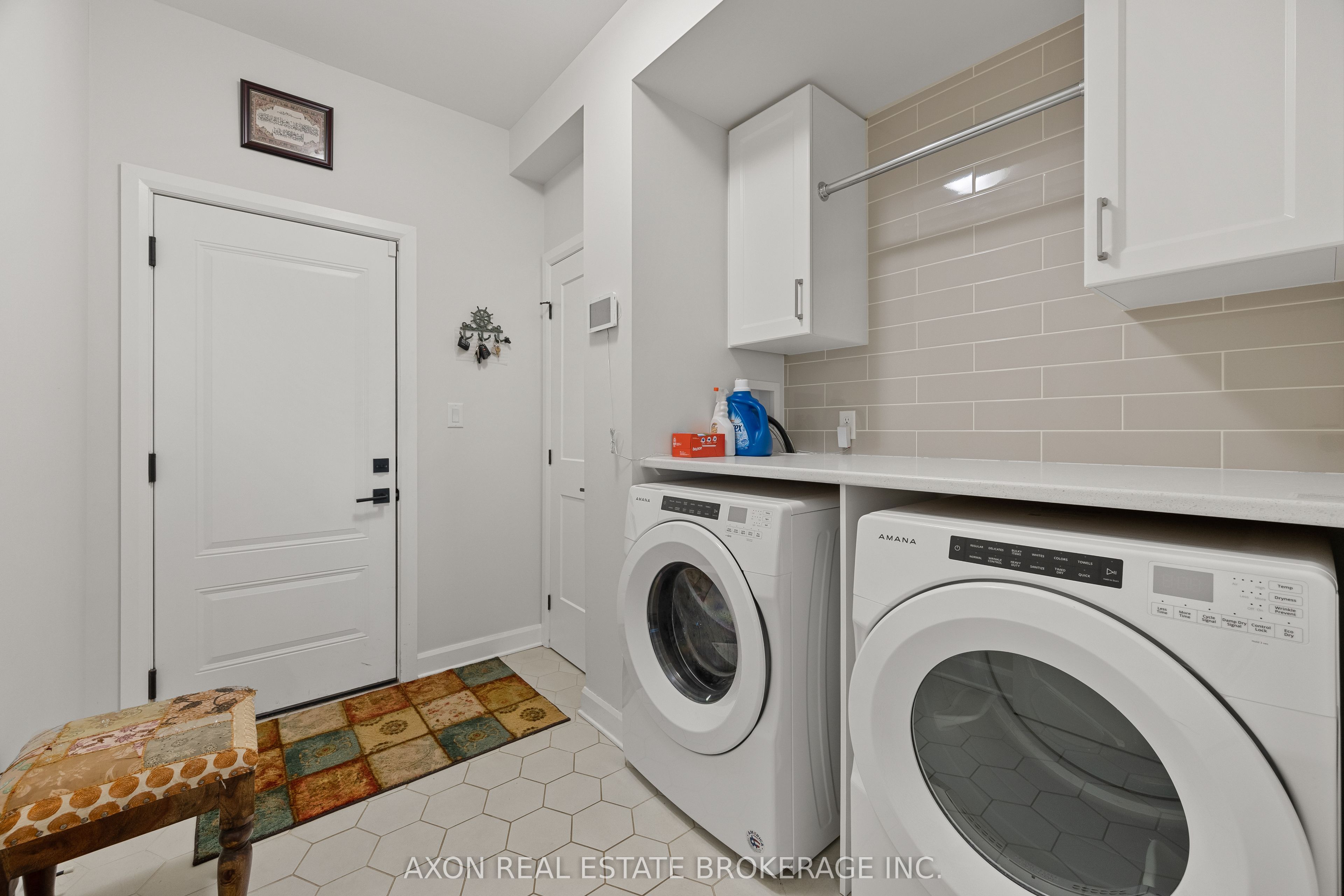 1371 Andersen Drive Property Photo 17