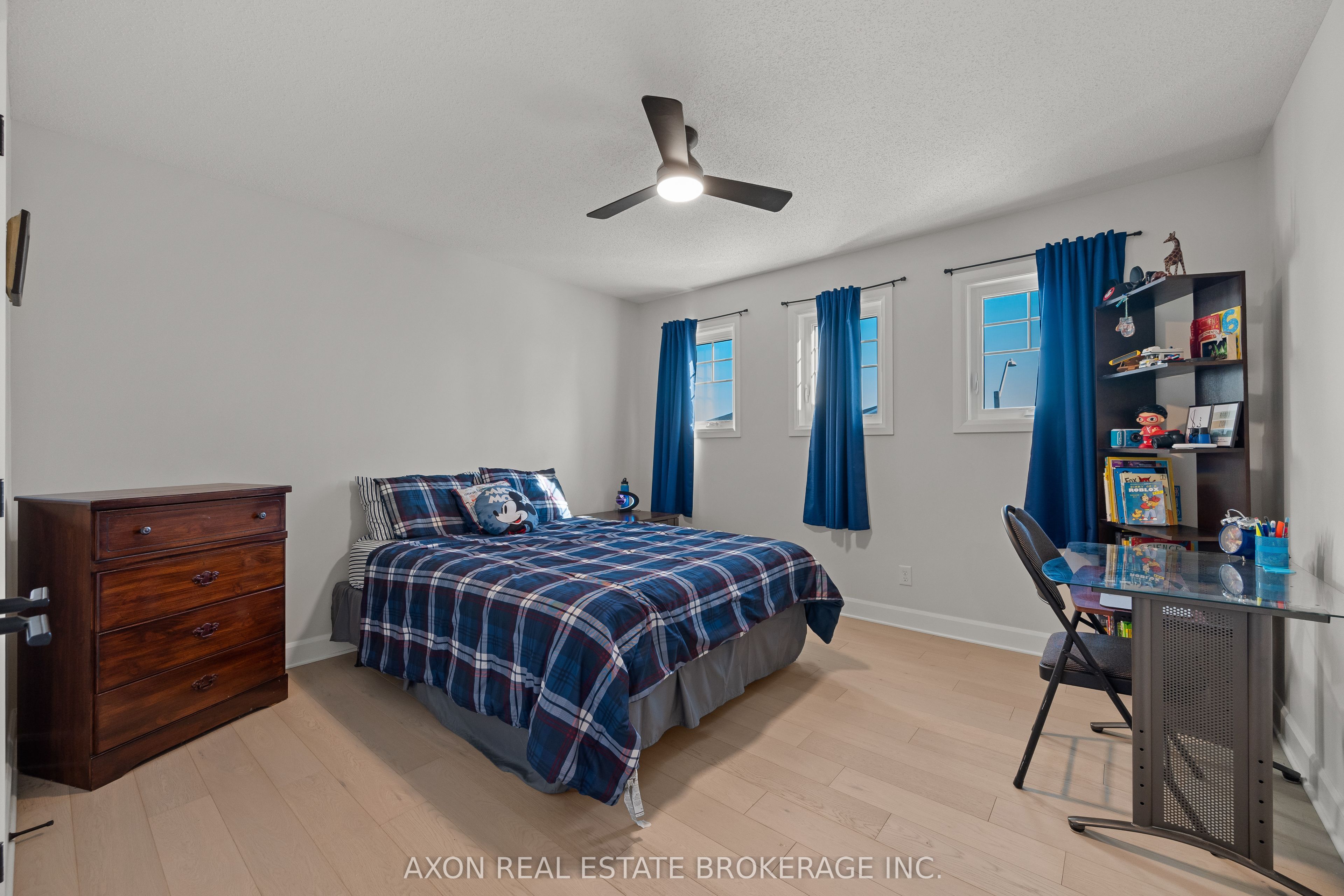 1371 Andersen Drive Property Photo 26