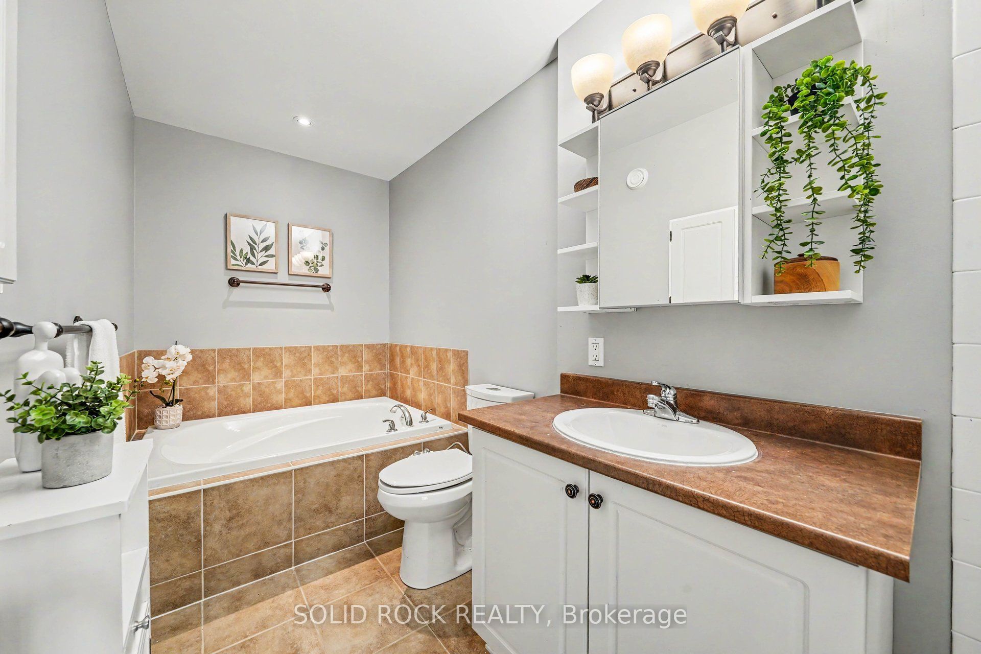 310 Grey Seal Circle Property Photo 16