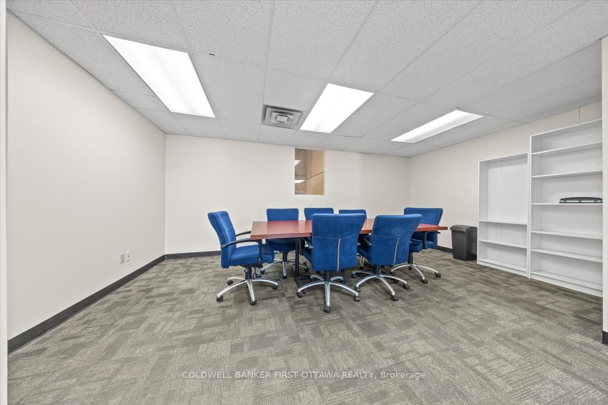 77 Auriga Drive 18 Property Photo 4