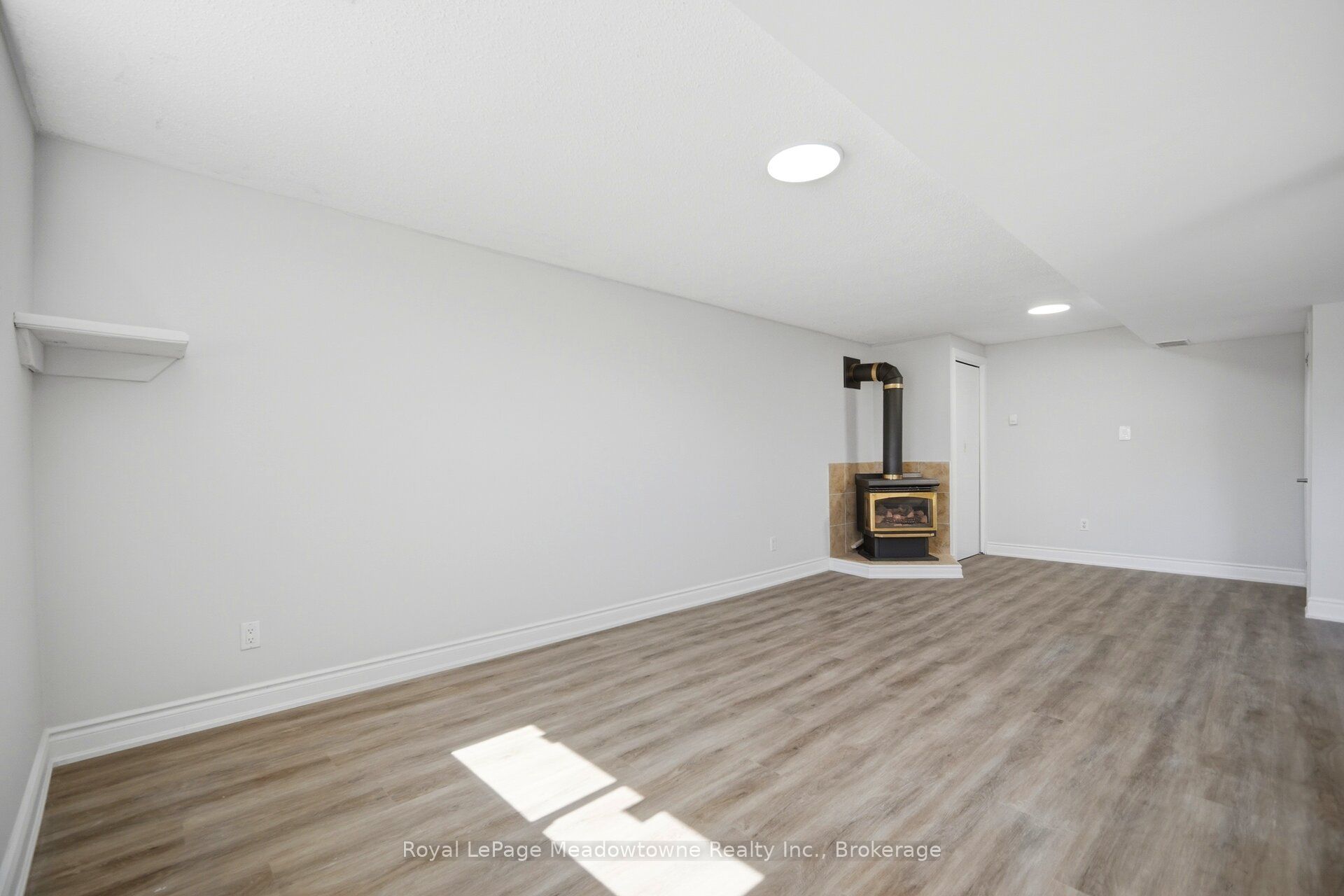 680 Raglan Street Property Photo 28