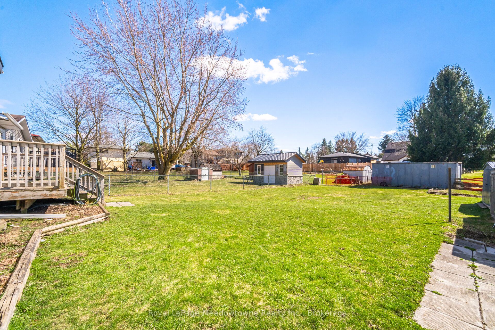 680 Raglan Street Property Photo 37