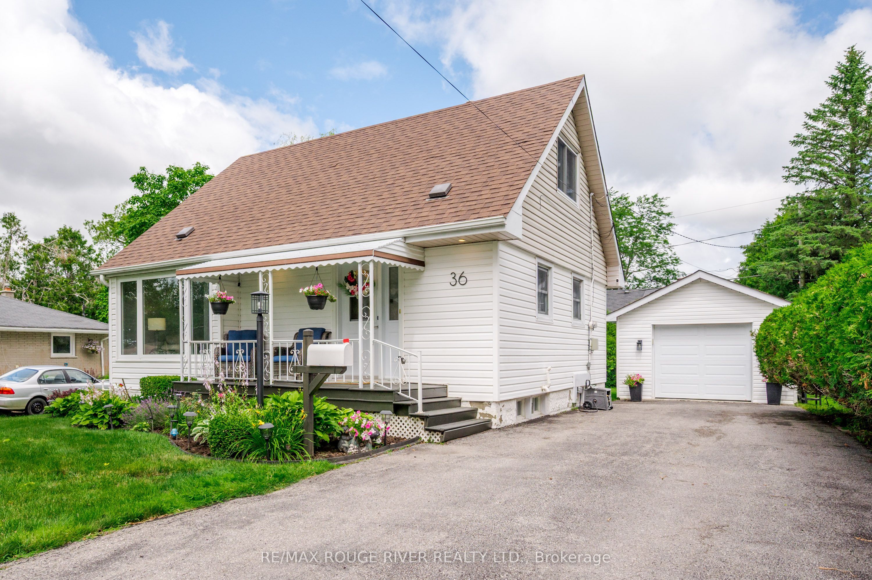 36 Kawartha Drive