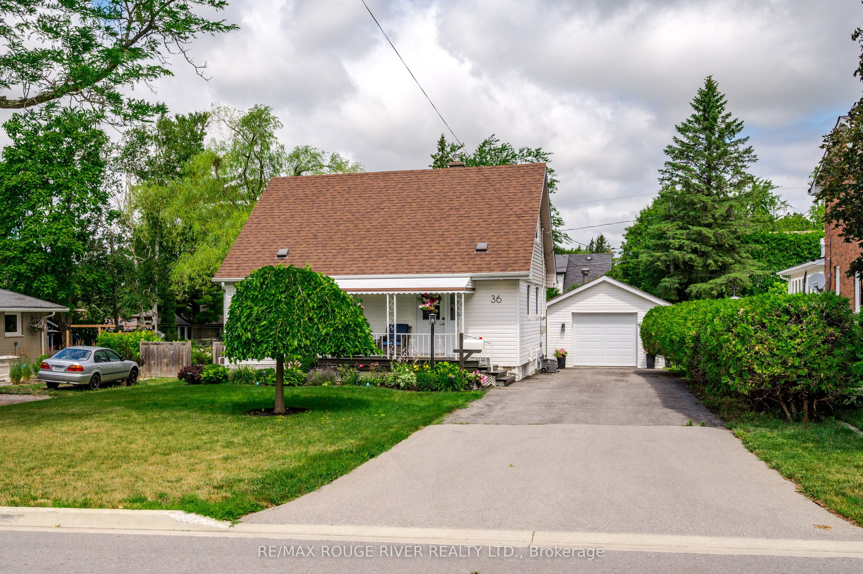 36 Kawartha Drive Property Photo 1