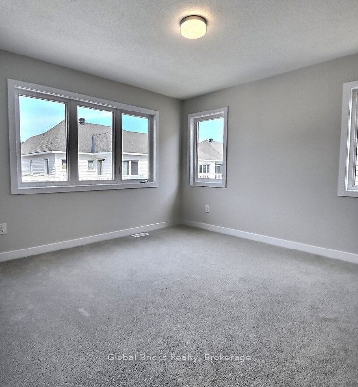 524 Oldenburg Avenue Property Photo 8
