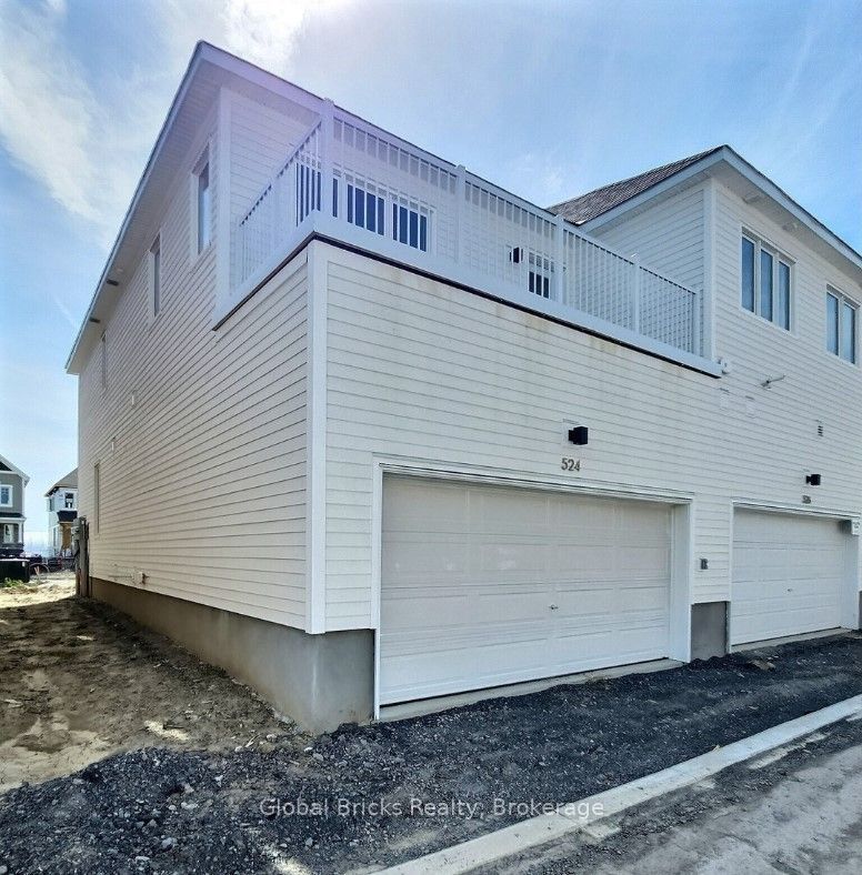 524 Oldenburg Avenue Property Photo 14