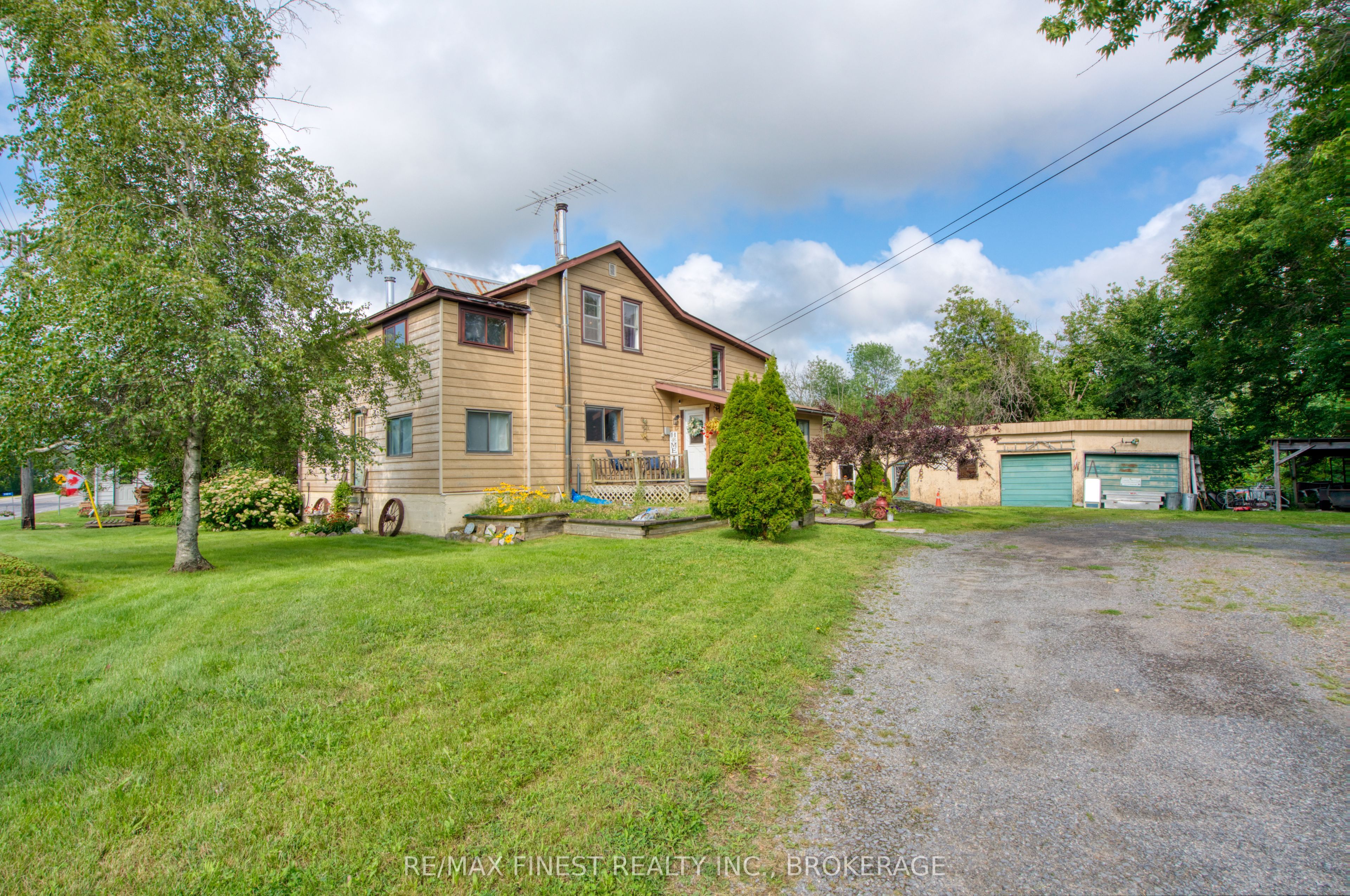 11621 Road 38 Property Photo 1