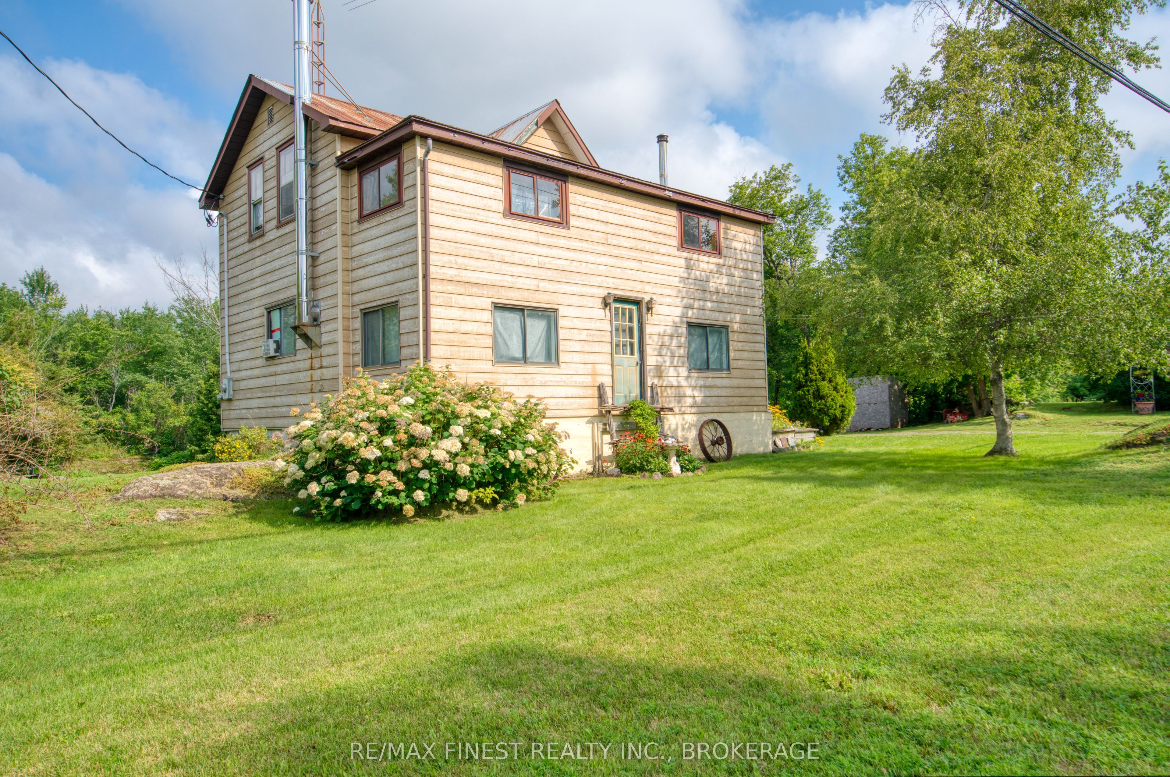 11621 Road 38 Property Photo 32
