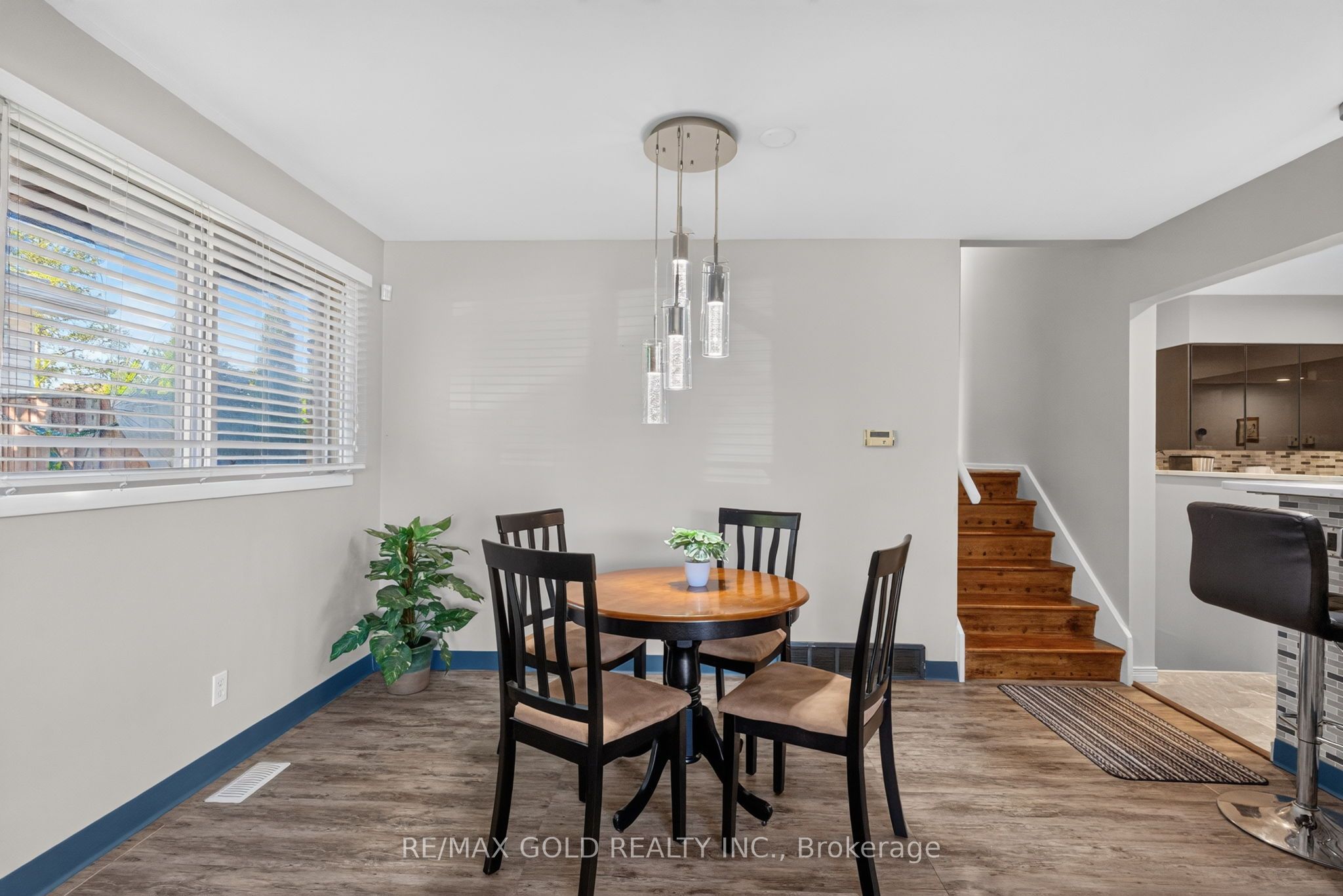 16 Monterey Road Property Photo 11