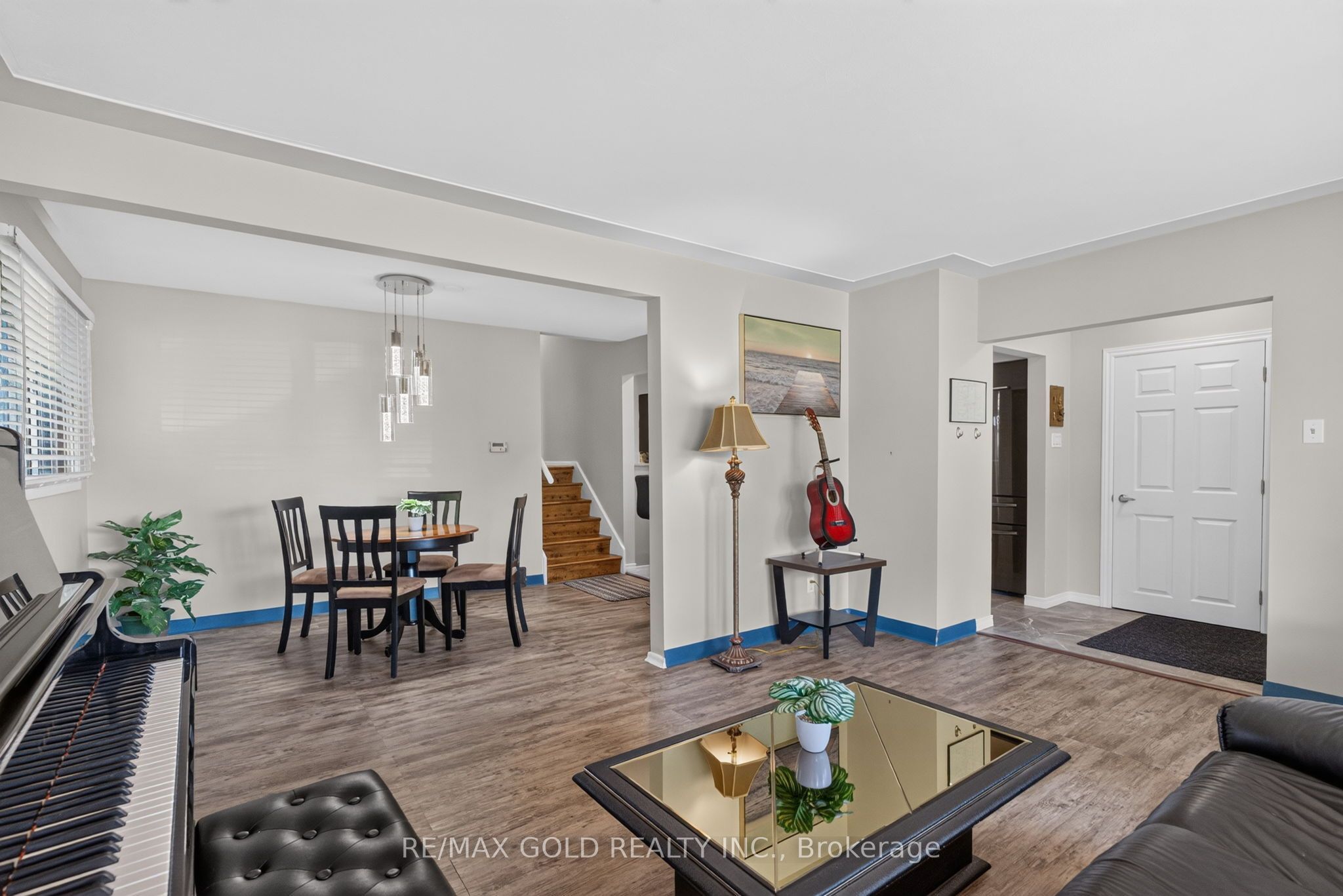 16 Monterey Road Property Photo 12