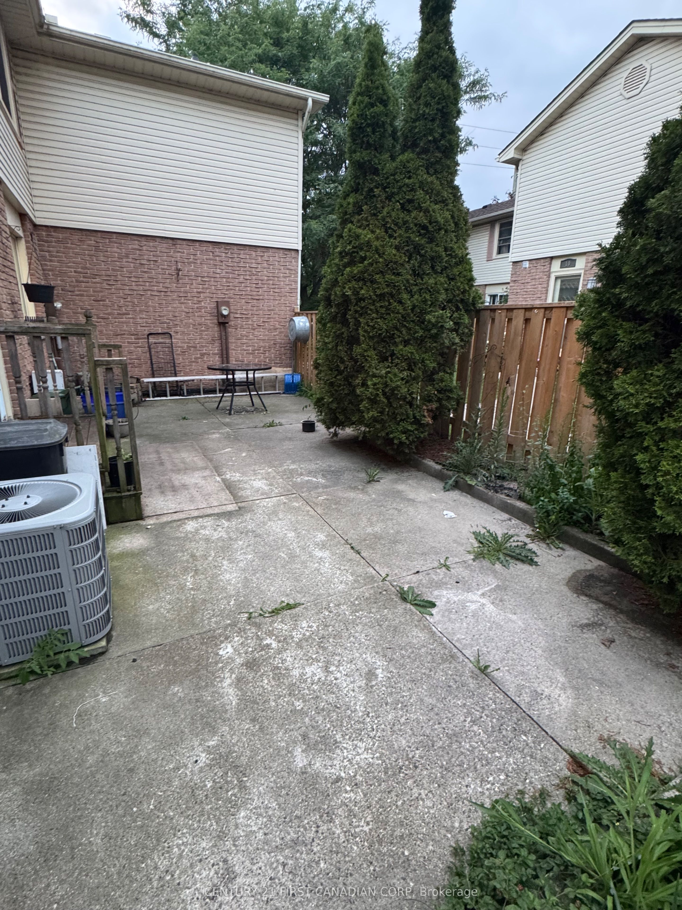 230 Clarke Road 6 Property Photo 25