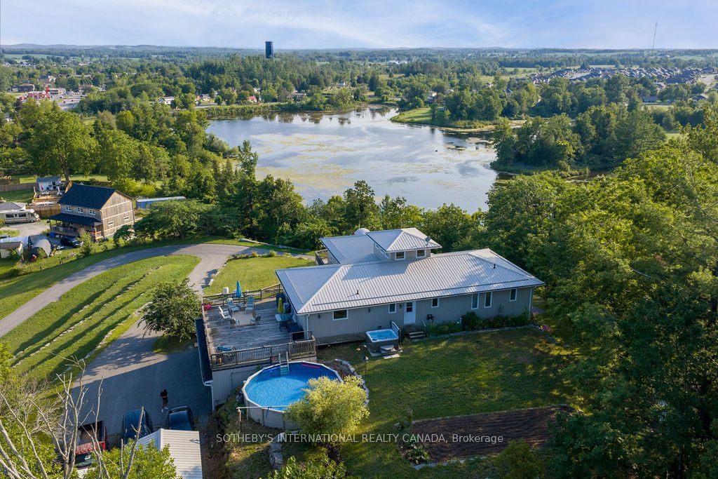 4390 Highway 7 Property Photo 9