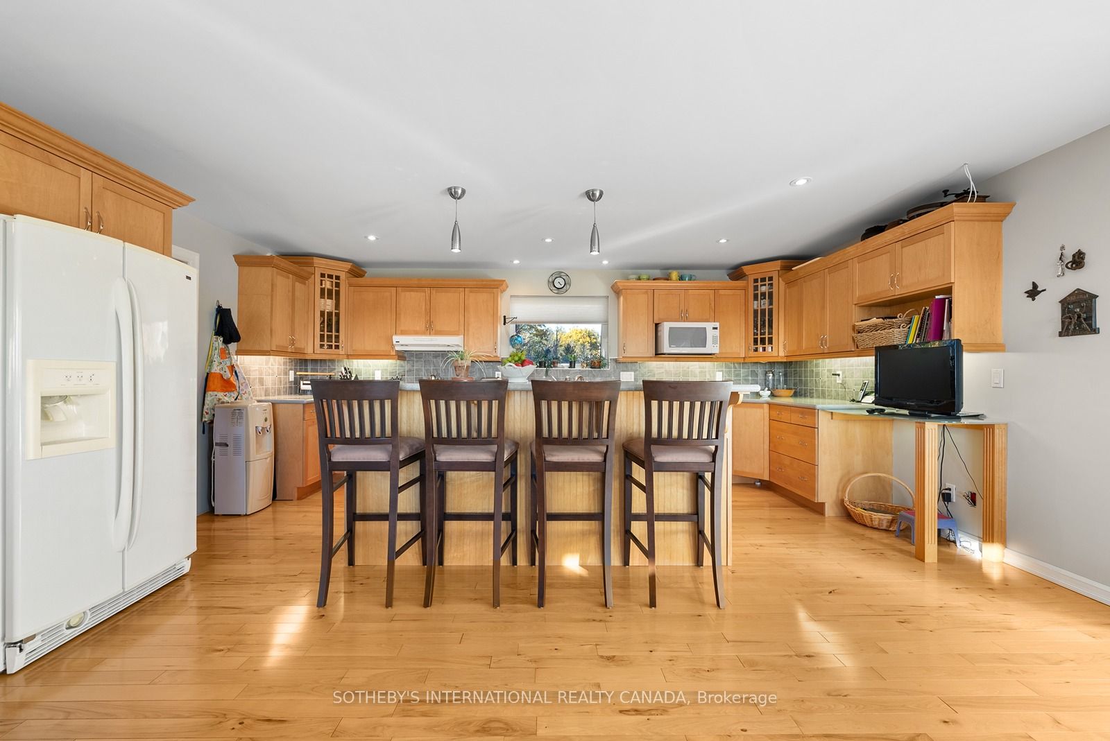 4390 Highway 7 Property Photo 21