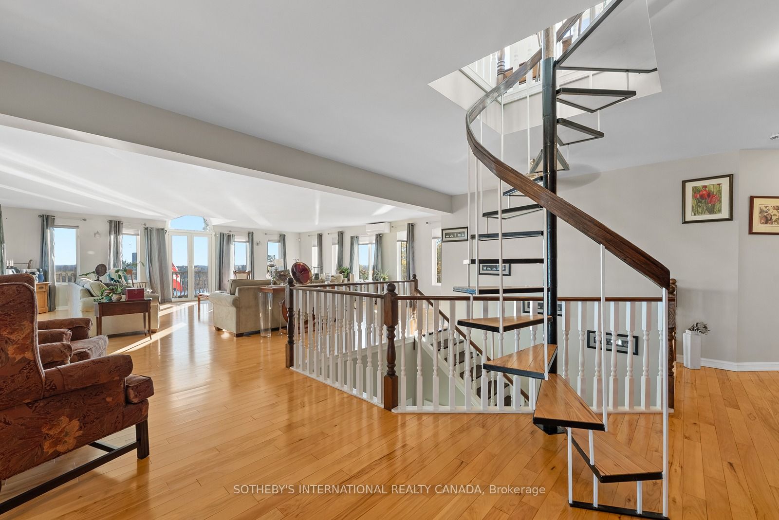 4390 Highway 7 Property Photo 25