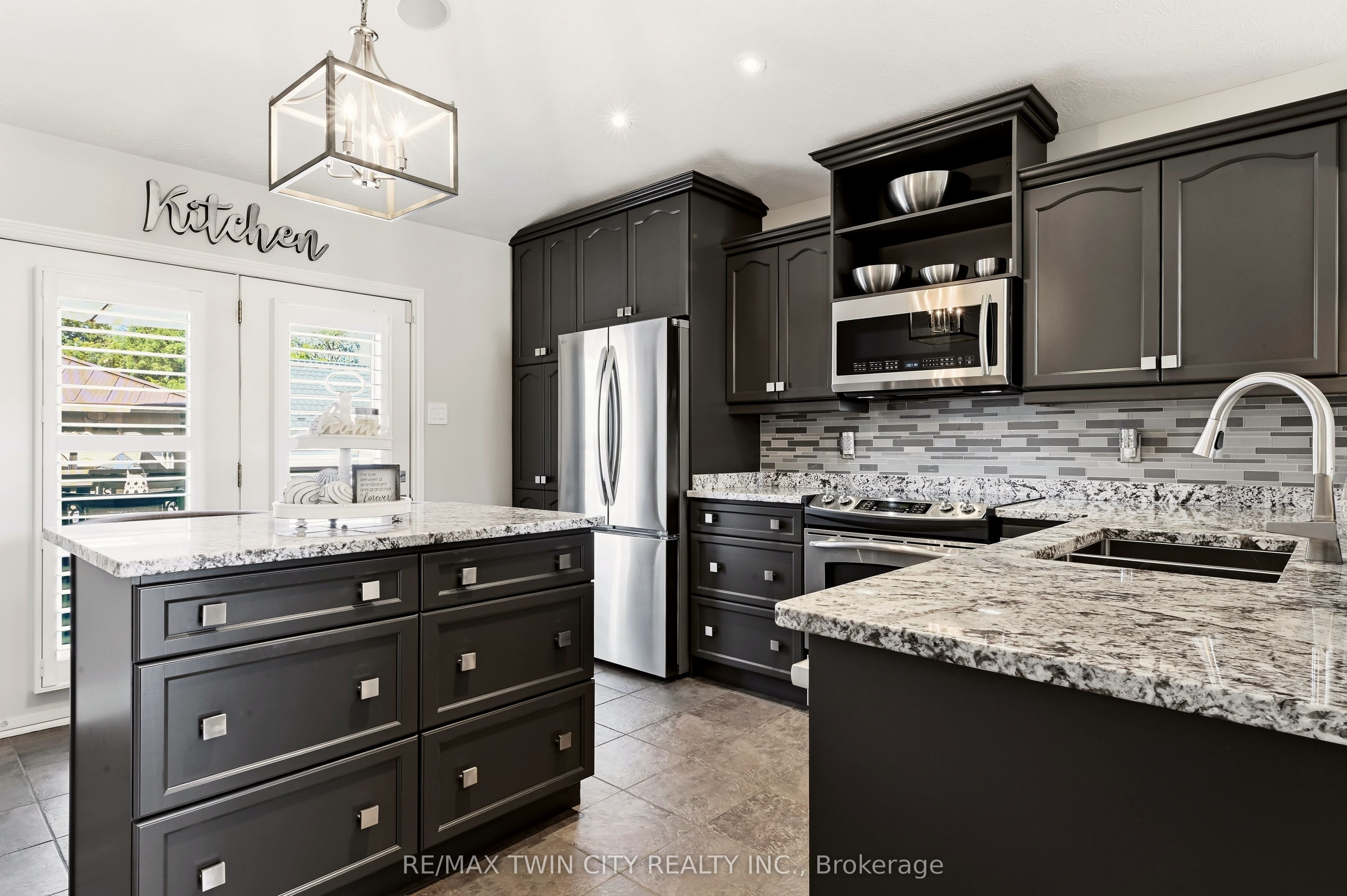 47 Deerpark Avenue Property Photo 3