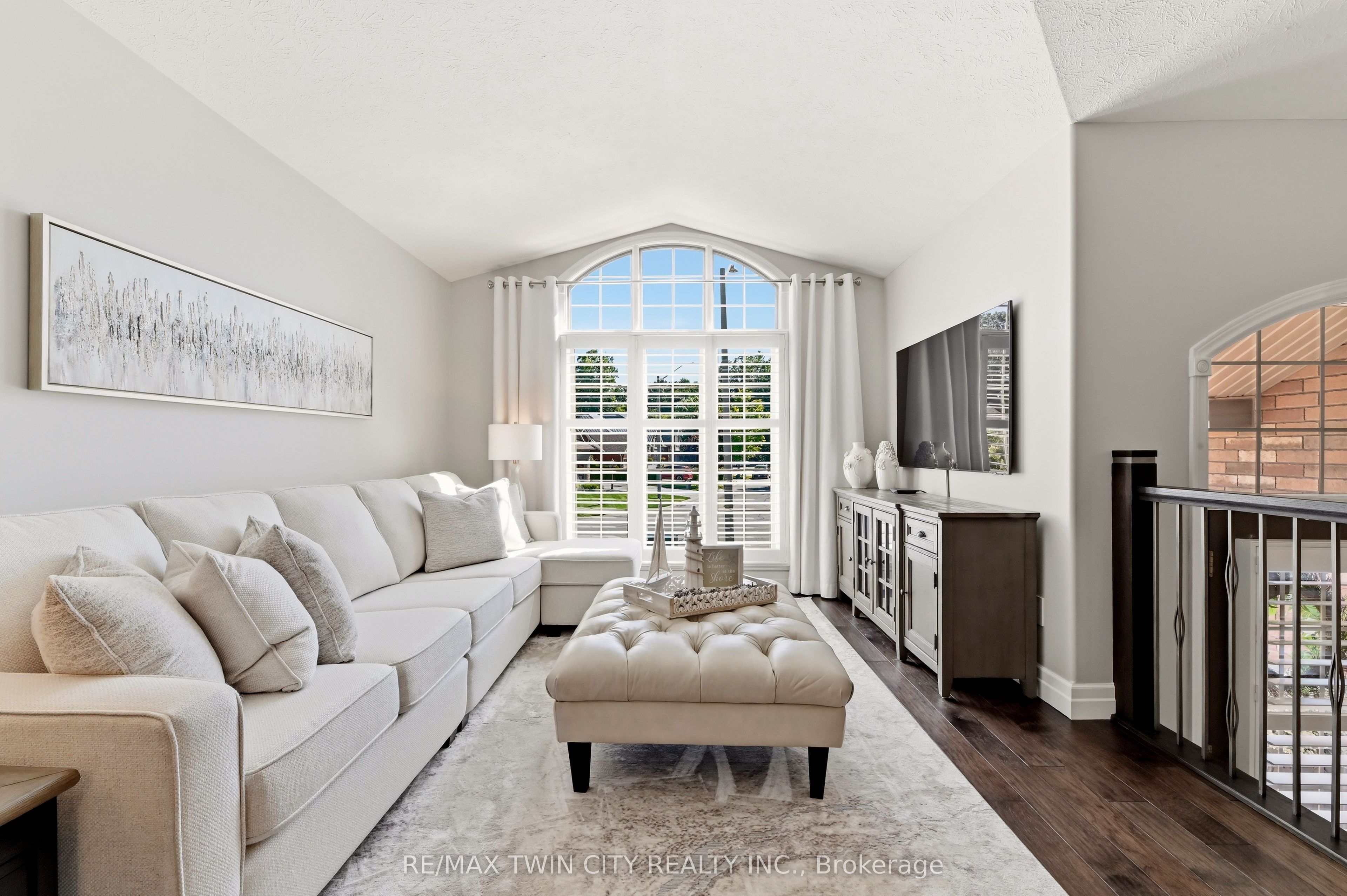 47 Deerpark Avenue Property Photo 11