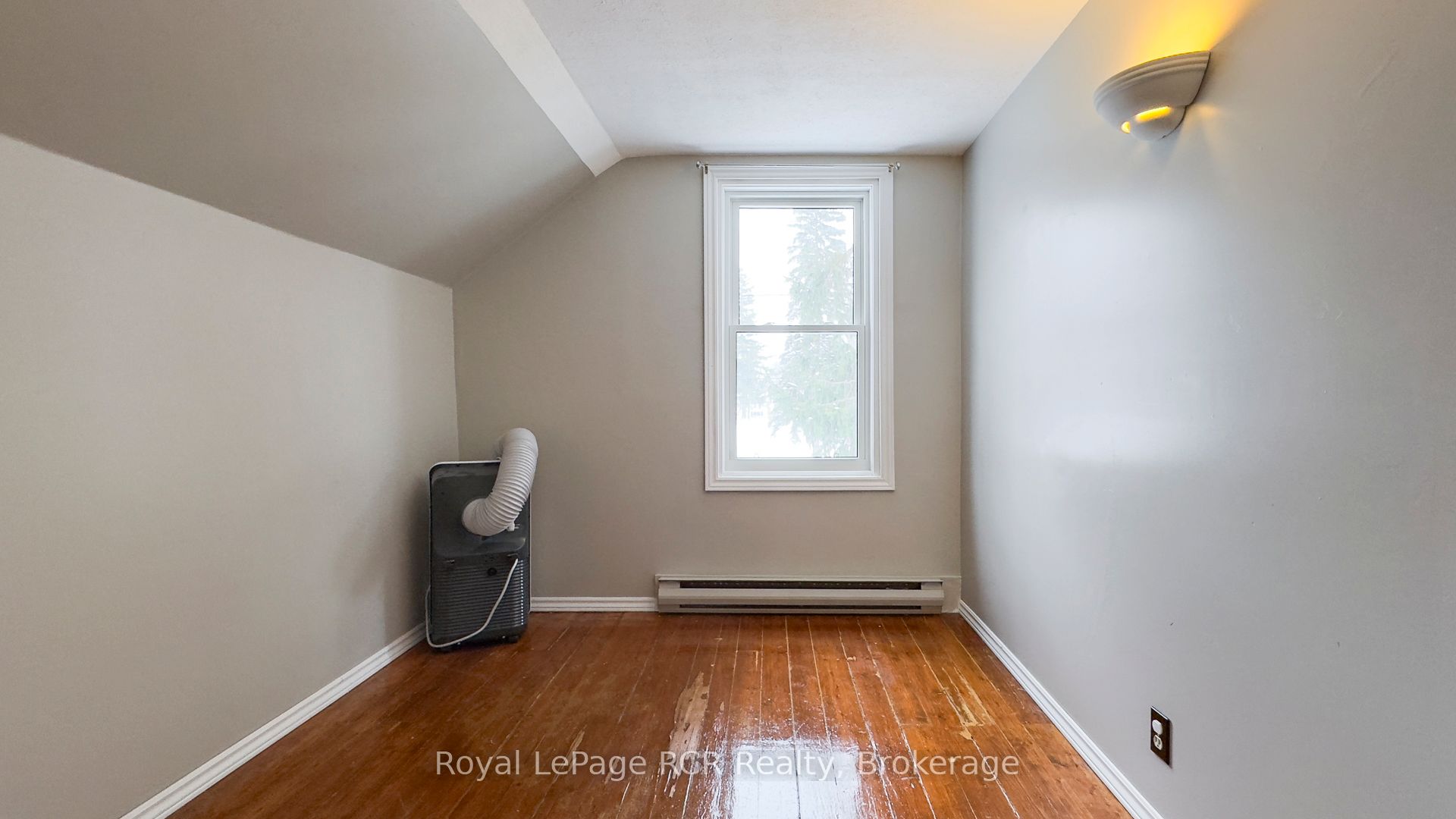 526 Alice Street Property Photo 18