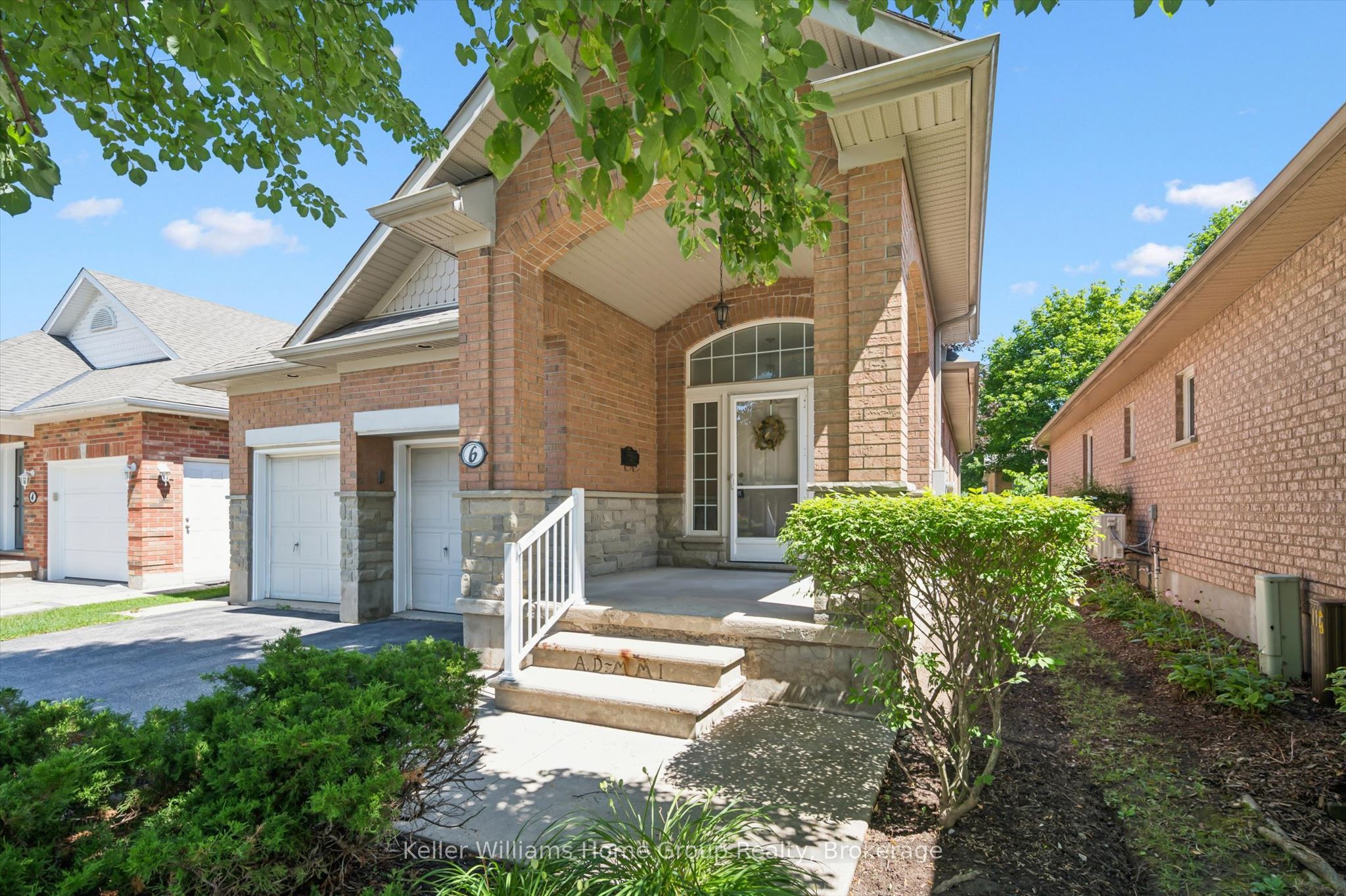 6 Parkside Drive Property Photo 2
