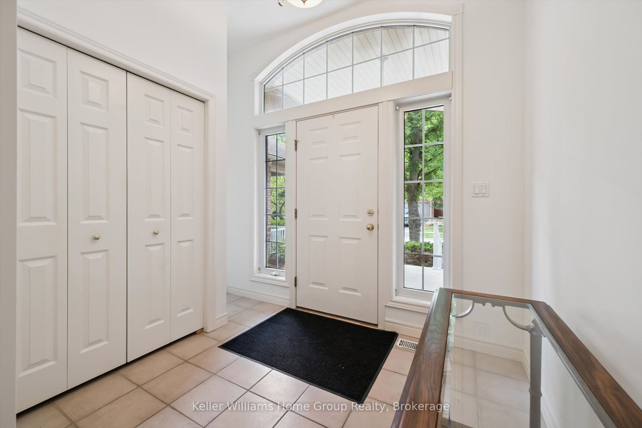6 Parkside Drive Property Photo 4