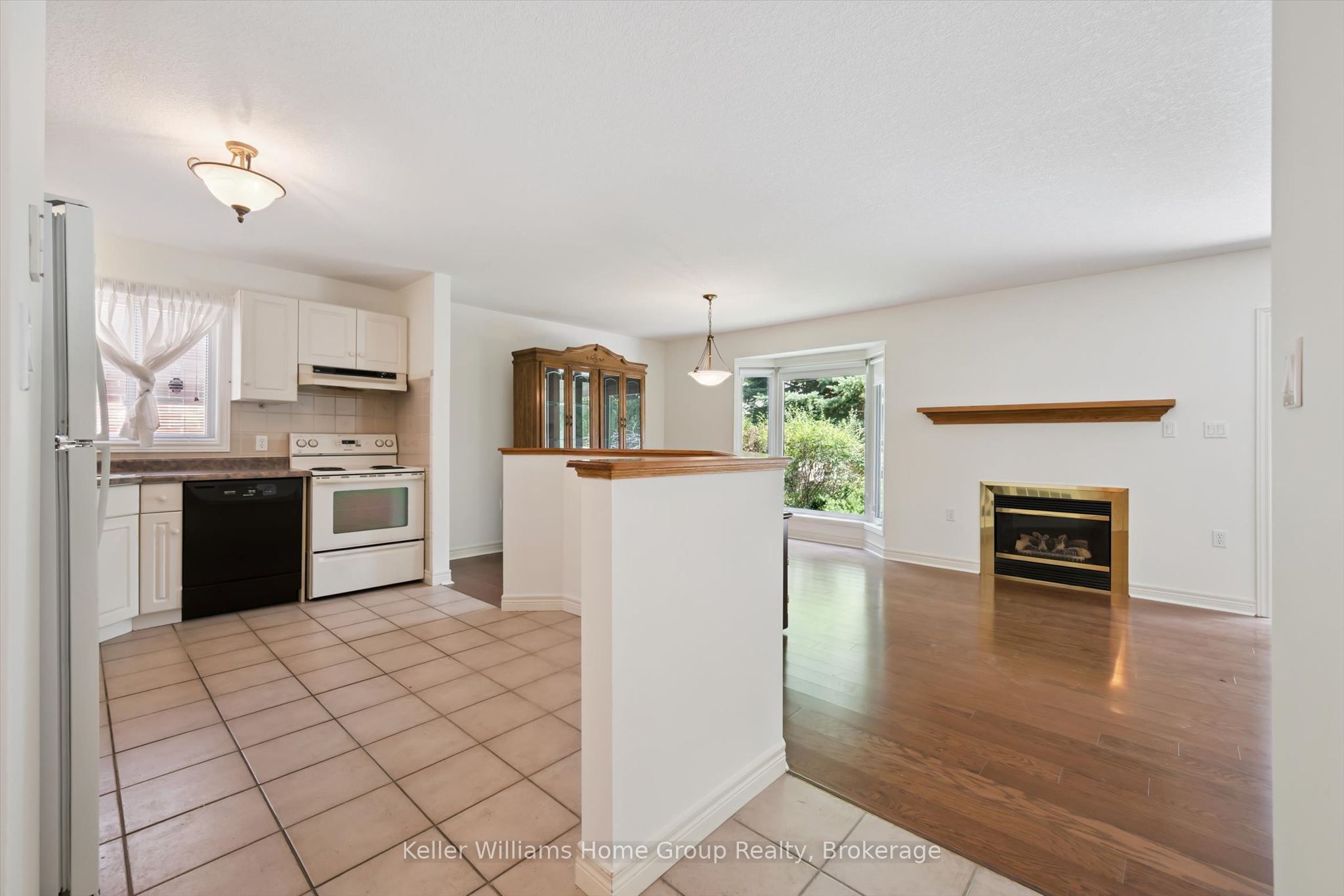 6 Parkside Drive Property Photo 8