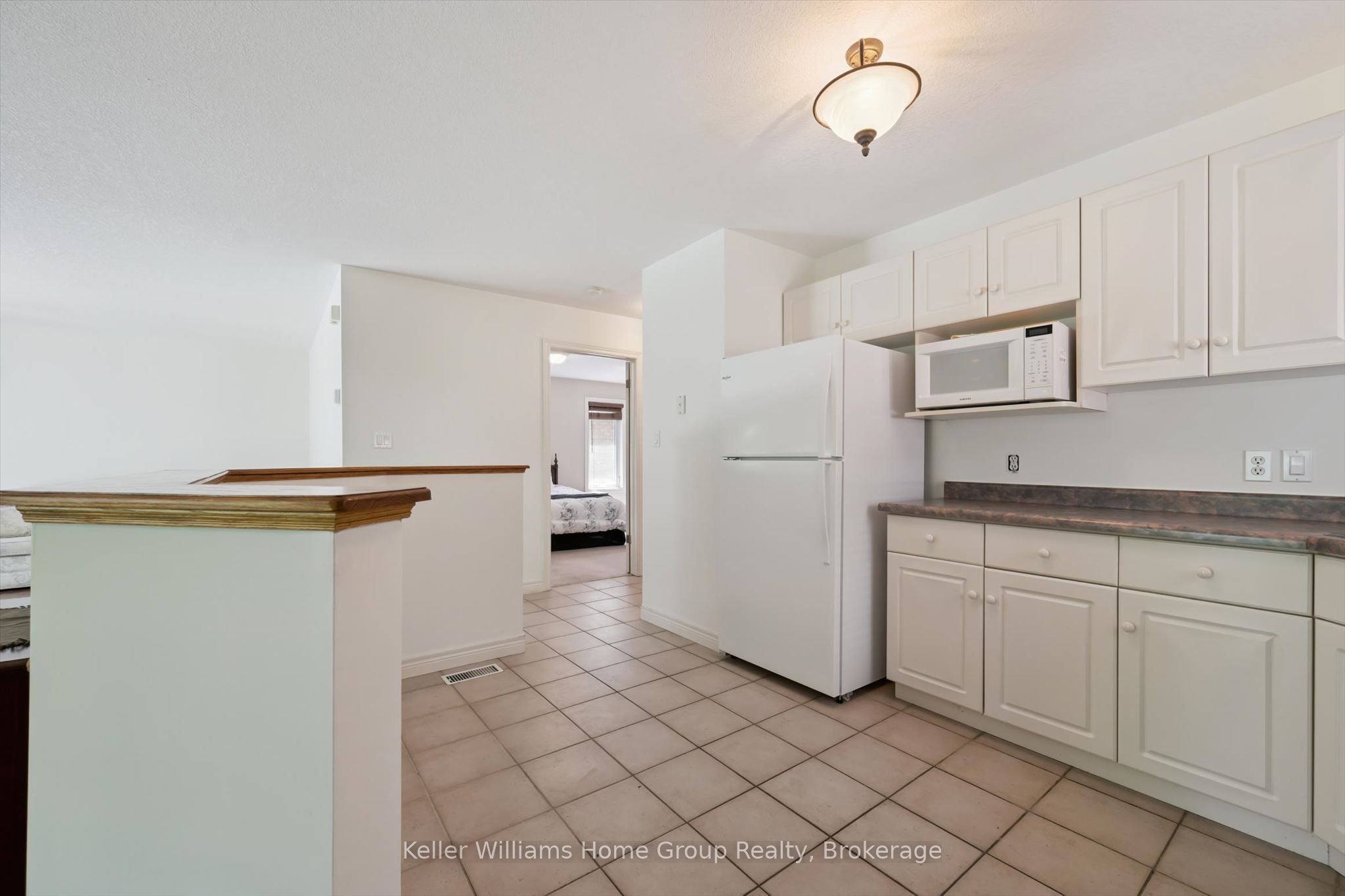 6 Parkside Drive Property Photo 9