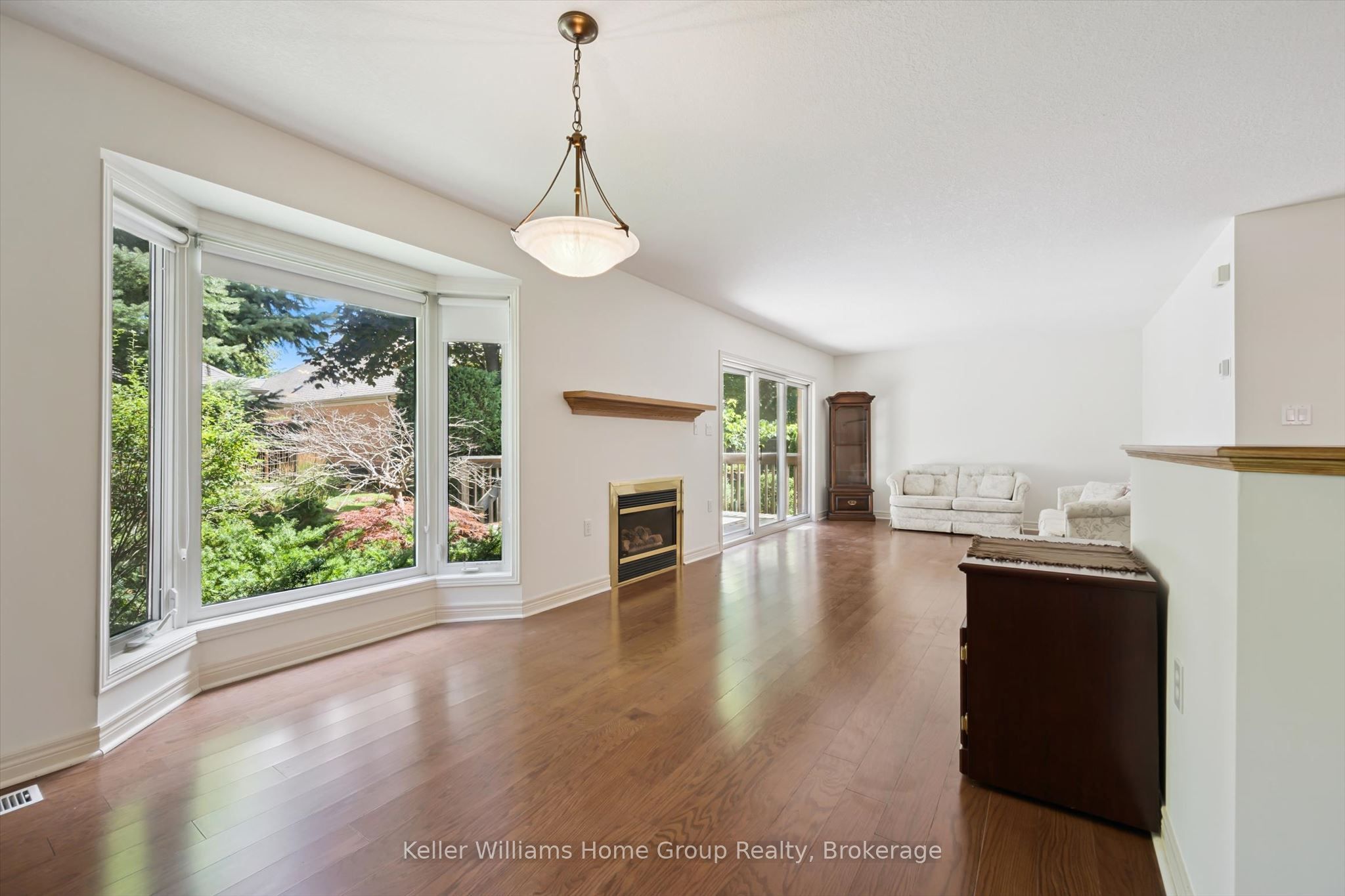6 Parkside Drive Property Photo 15