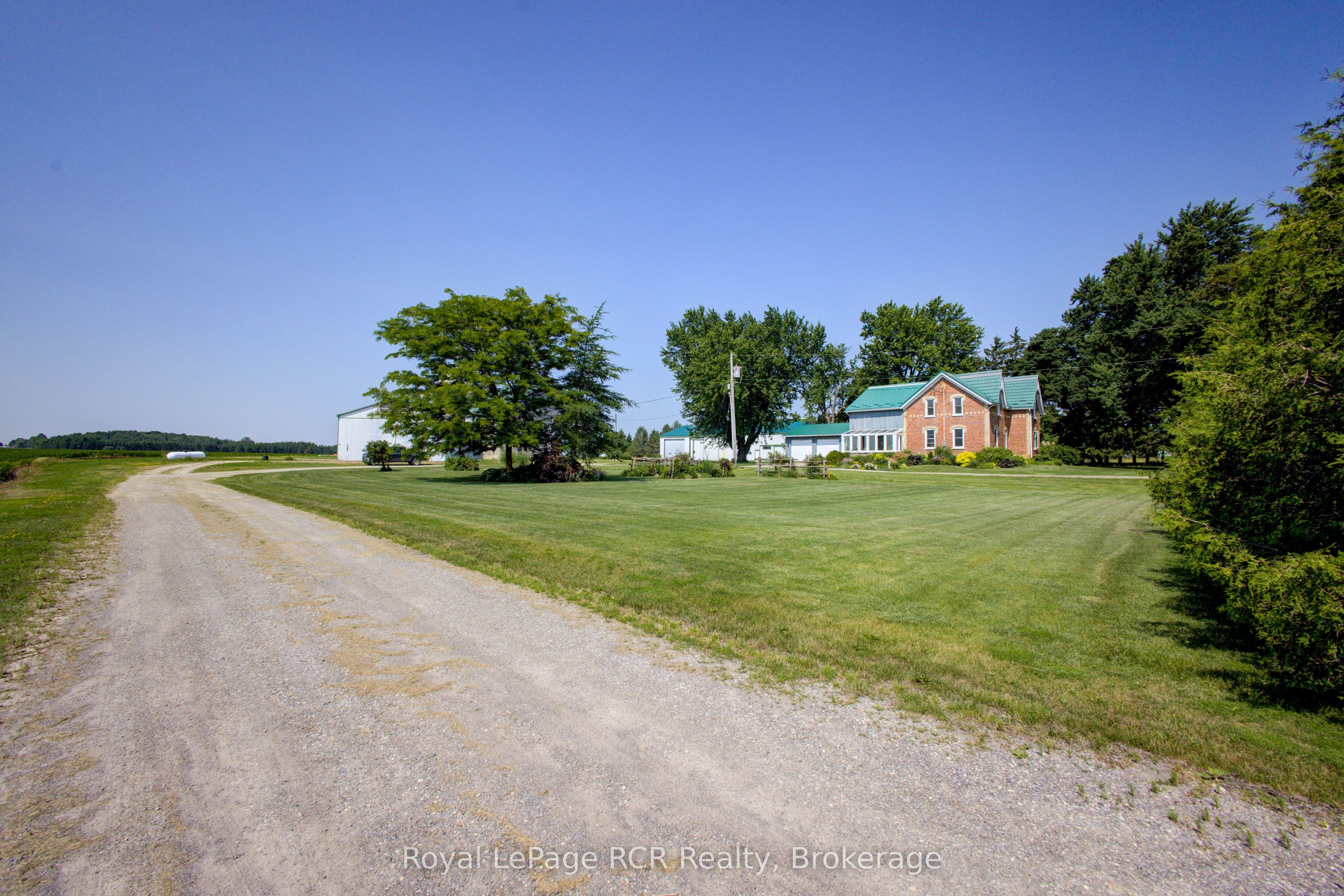 7120 Sixth Line Property Photo 6