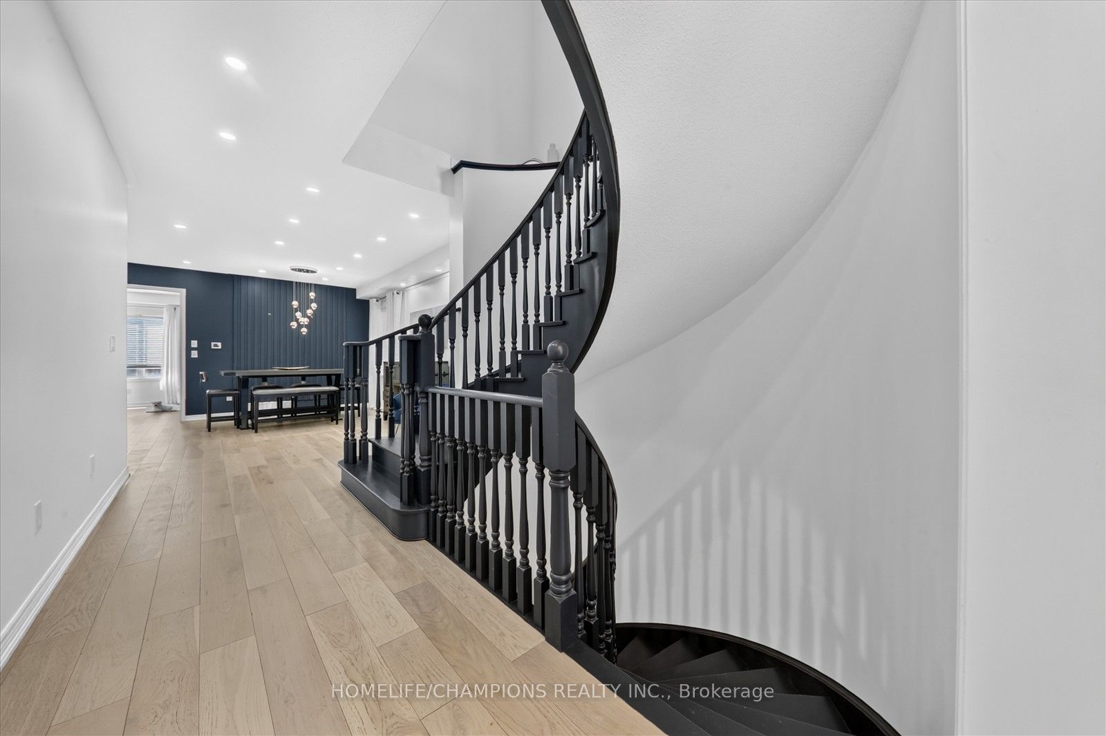 154 Humphrey Street Property Photo 6