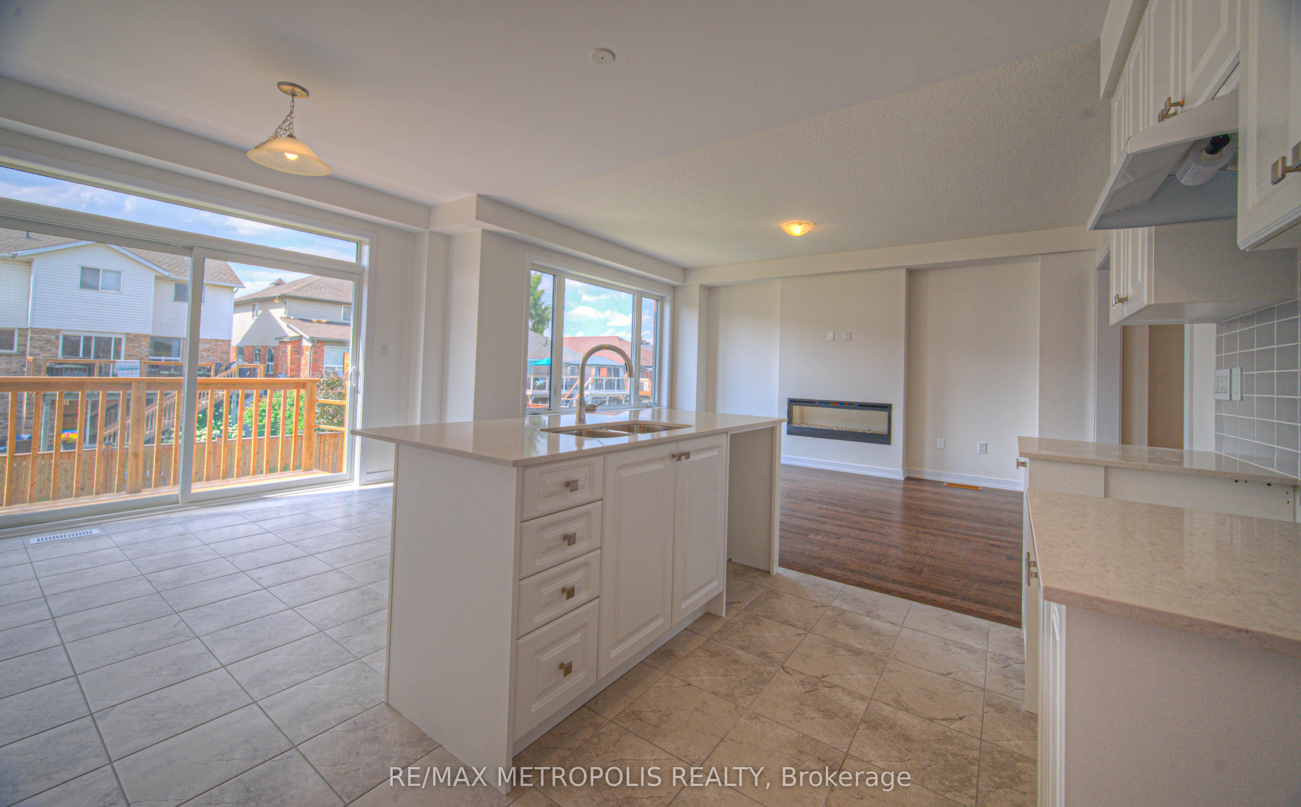 100 Moss Drive Property Photo 20