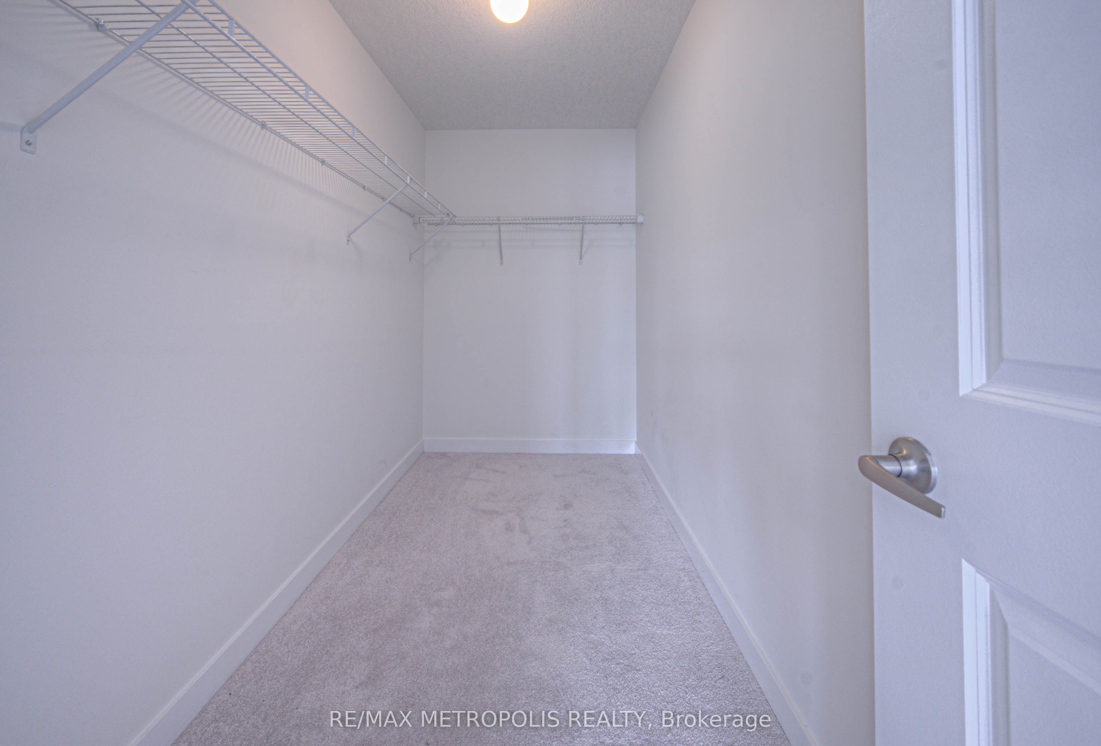100 Moss Drive Property Photo 38
