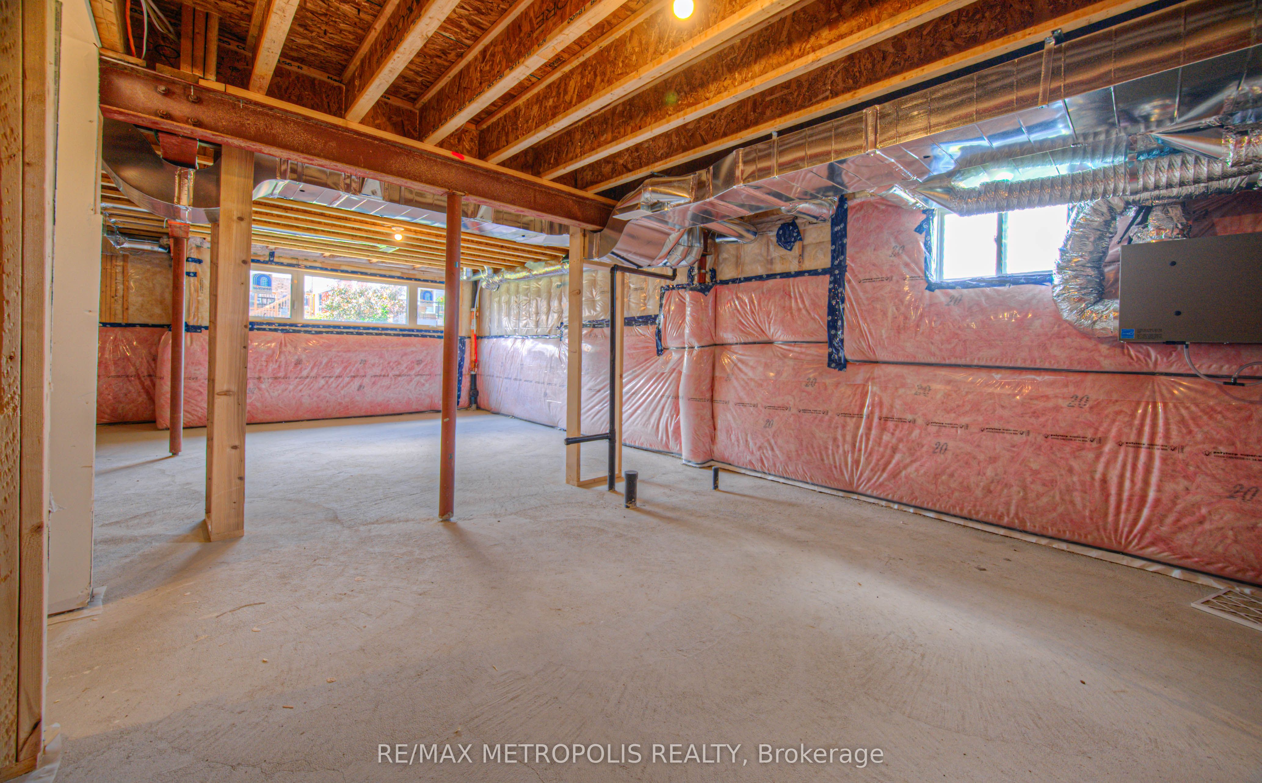 100 Moss Drive Property Photo 39