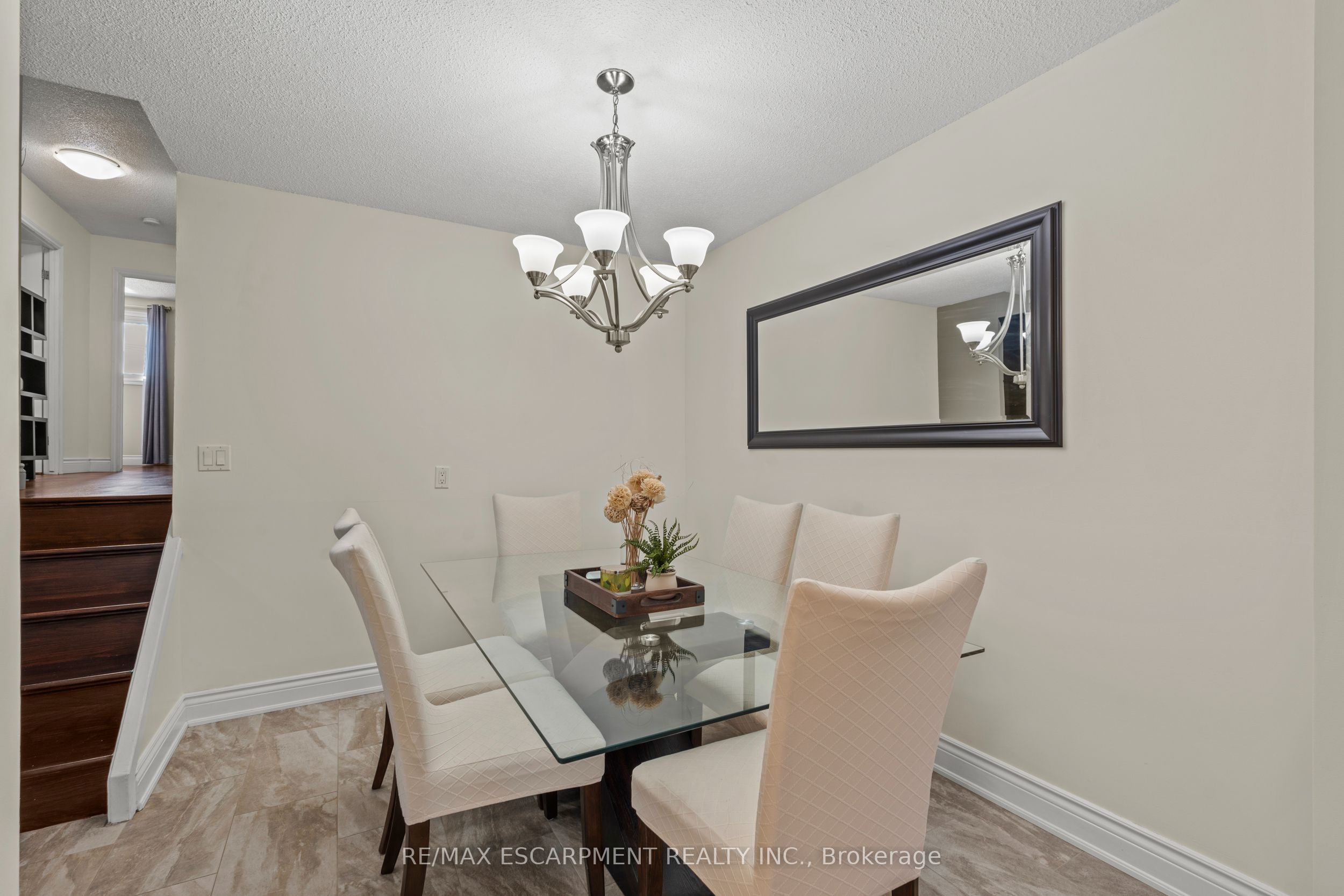 167 Berkindale Drive Property Photo 9