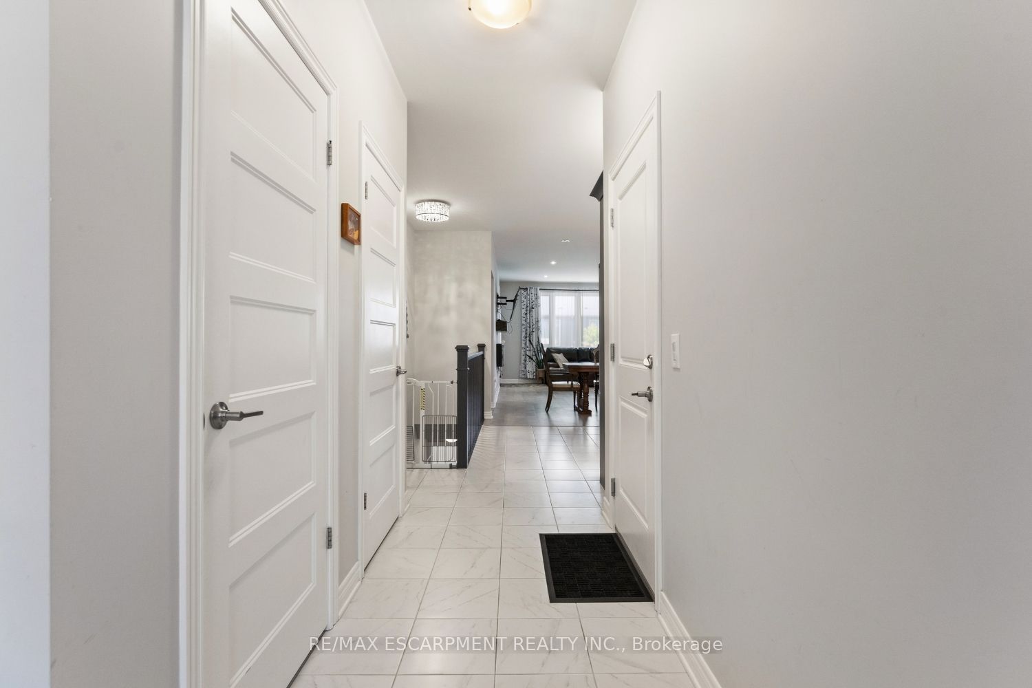 60 Andrew Lane Property Photo 7