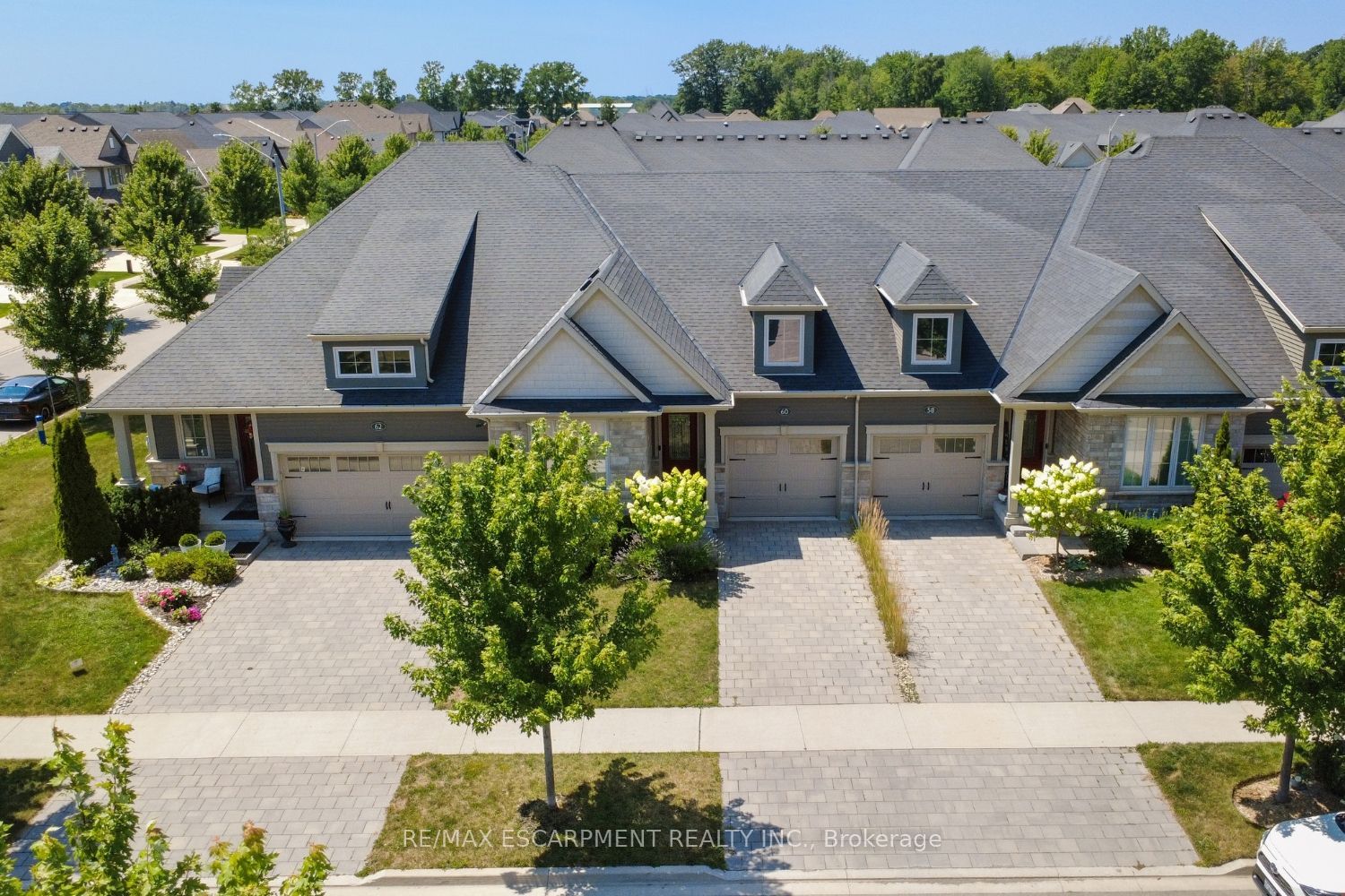 60 Andrew Lane Property Photo 46