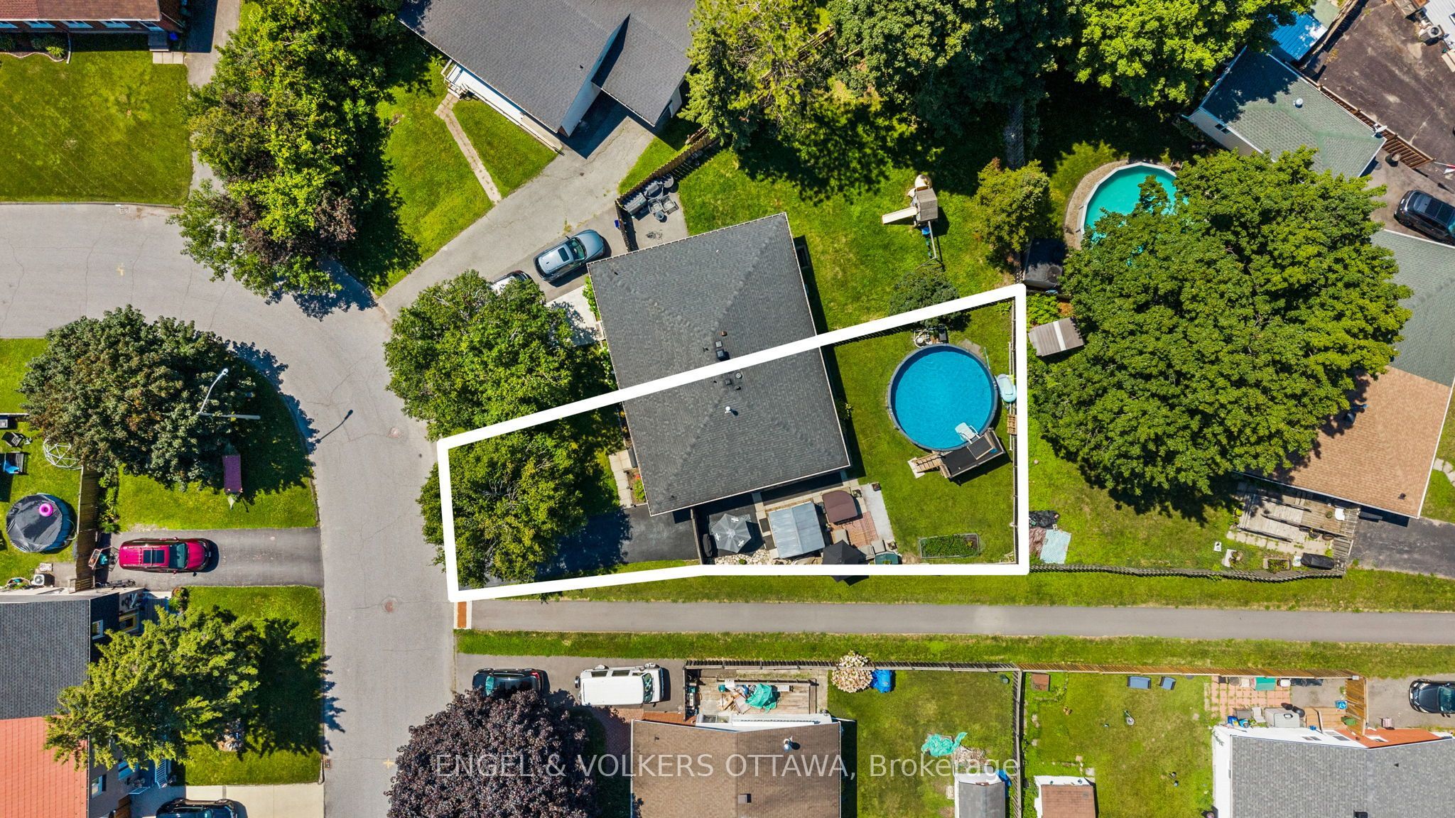 51 Morton Drive Property Photo 41