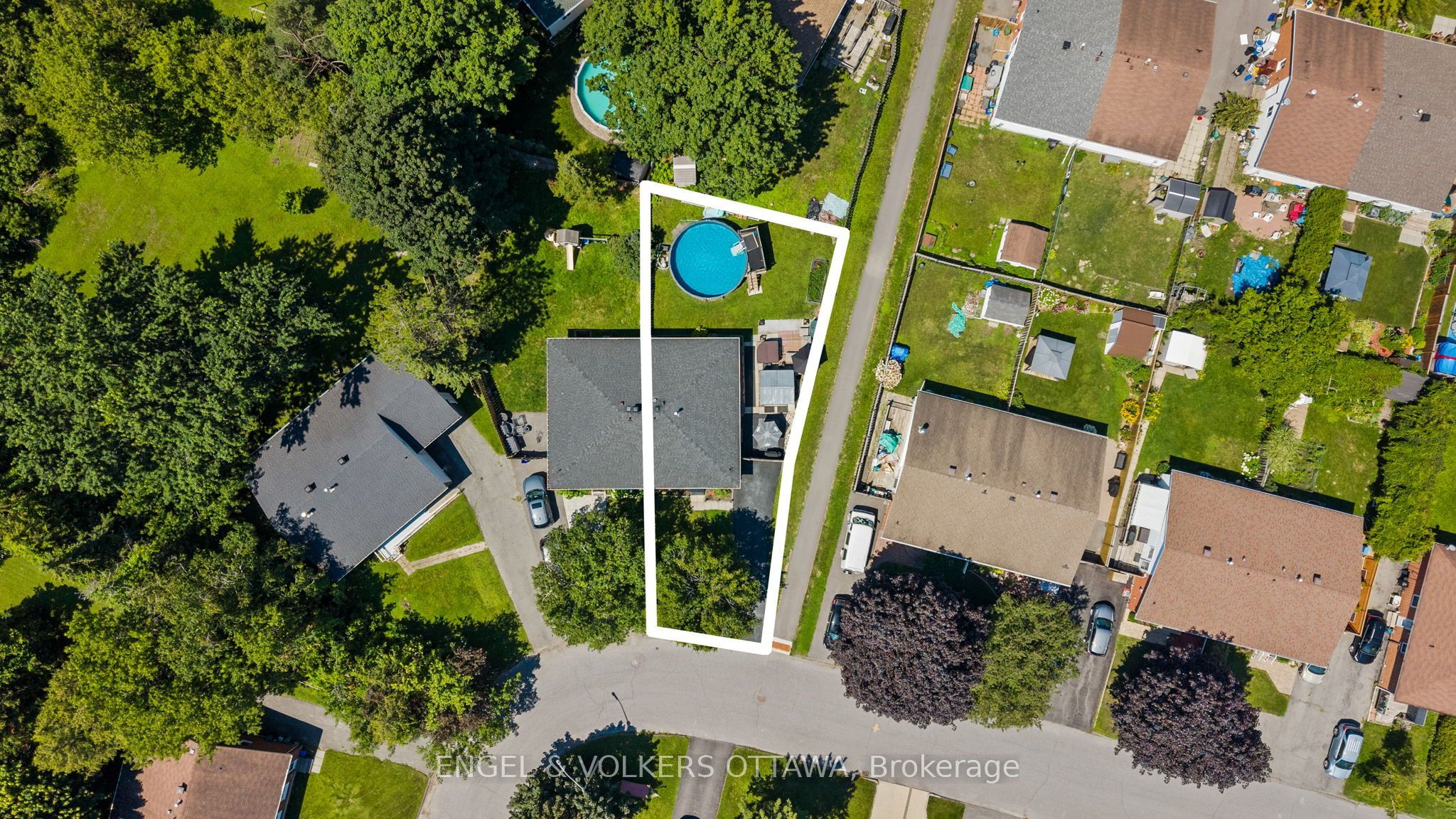 51 Morton Drive Property Photo 42