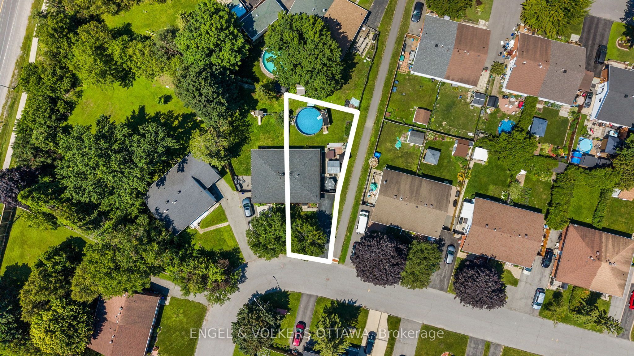 51 Morton Drive Property Photo 43