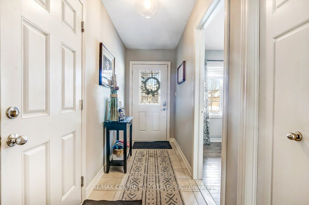 67 Peach Tree Boulevard Property Photo 4