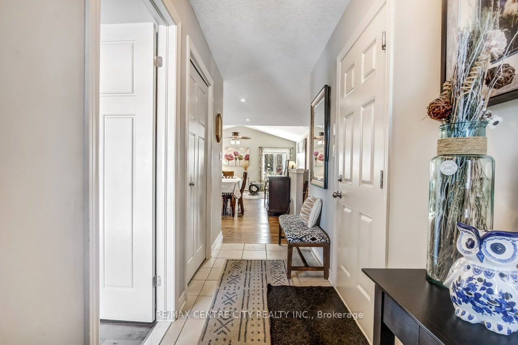 67 Peach Tree Boulevard Property Photo 5