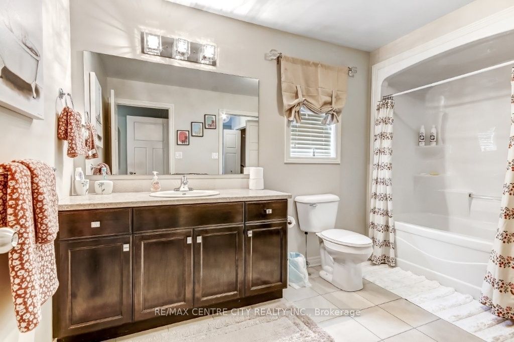 67 Peach Tree Boulevard Property Photo 14