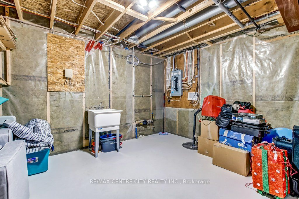 67 Peach Tree Boulevard Property Photo 25