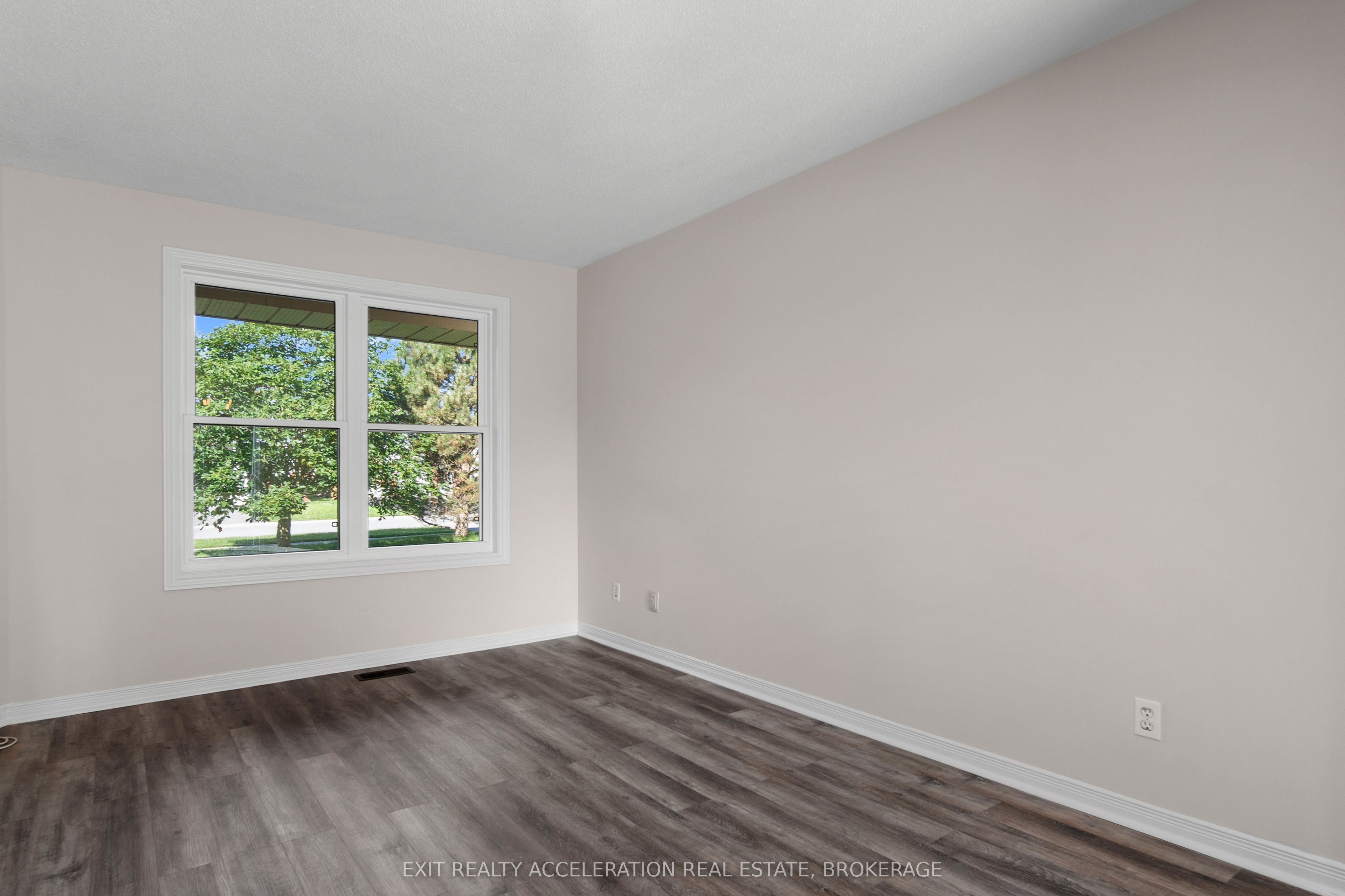 353 Ginger Street Property Photo 10