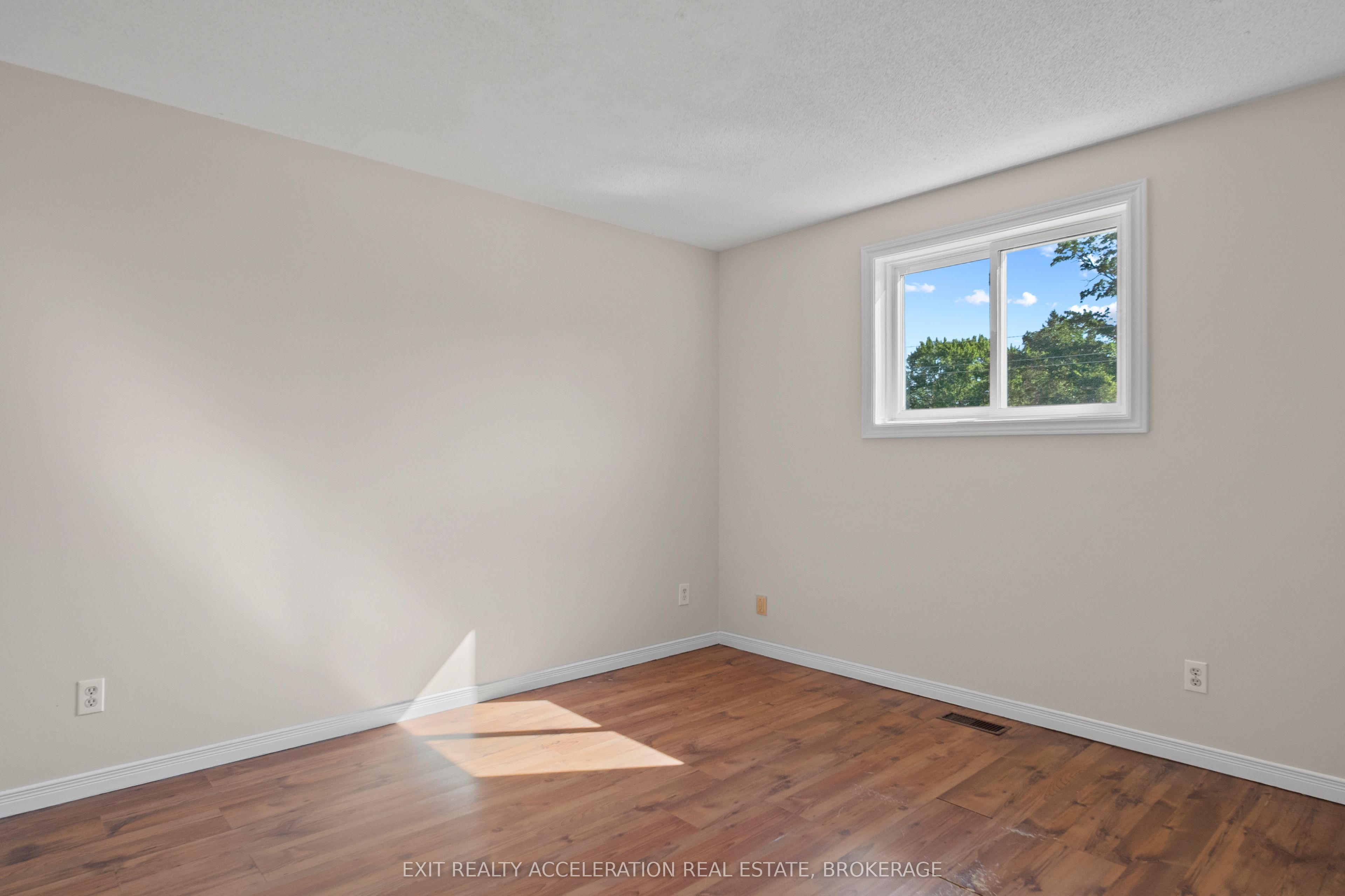 353 Ginger Street Property Photo 23
