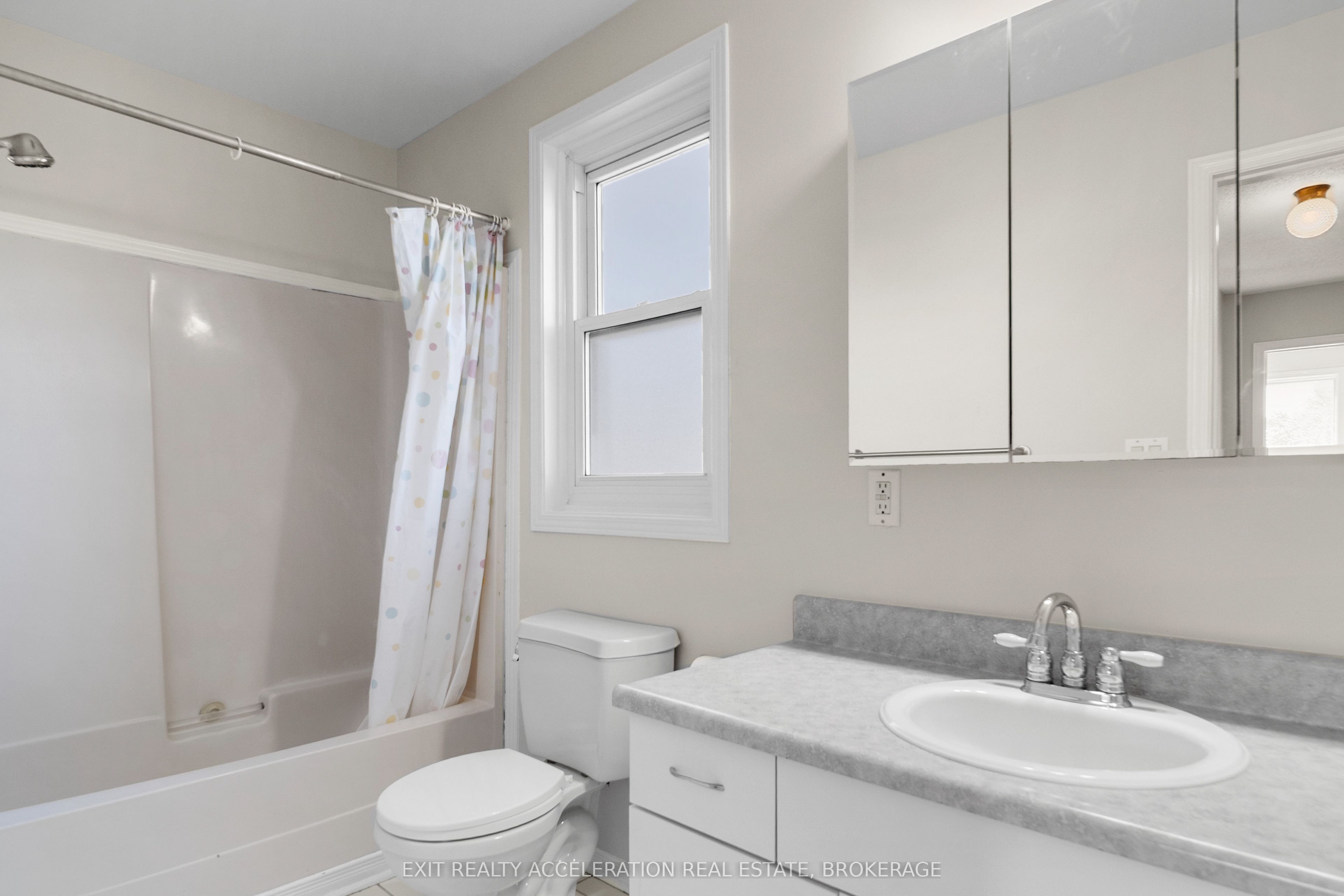 353 Ginger Street Property Photo 25