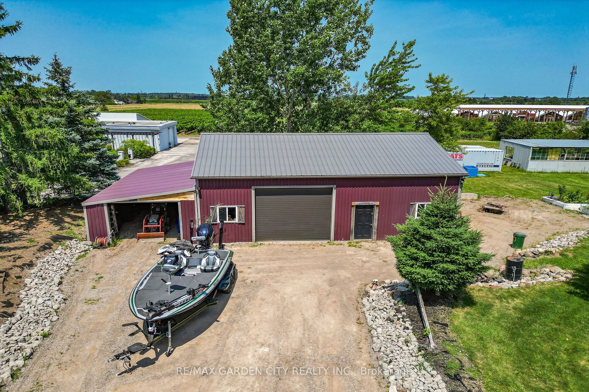 3745 King Street Property Photo 4